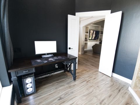 Tiny photo for 1087 S 850 E, Salem, UT 84653 (MLS # 2121367)