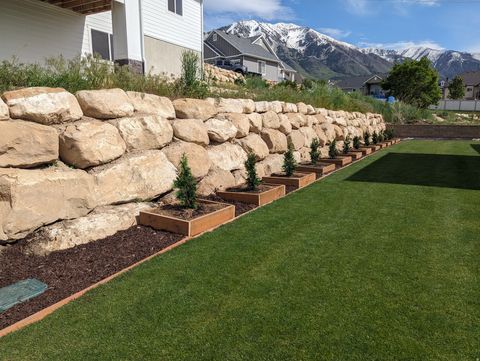 Tiny photo for 1087 S 850 E, Salem, UT 84653 (MLS # 2121367)