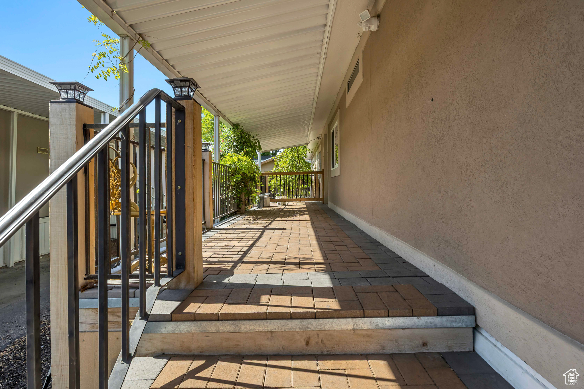 MOUNTAIN VIEW - Residential