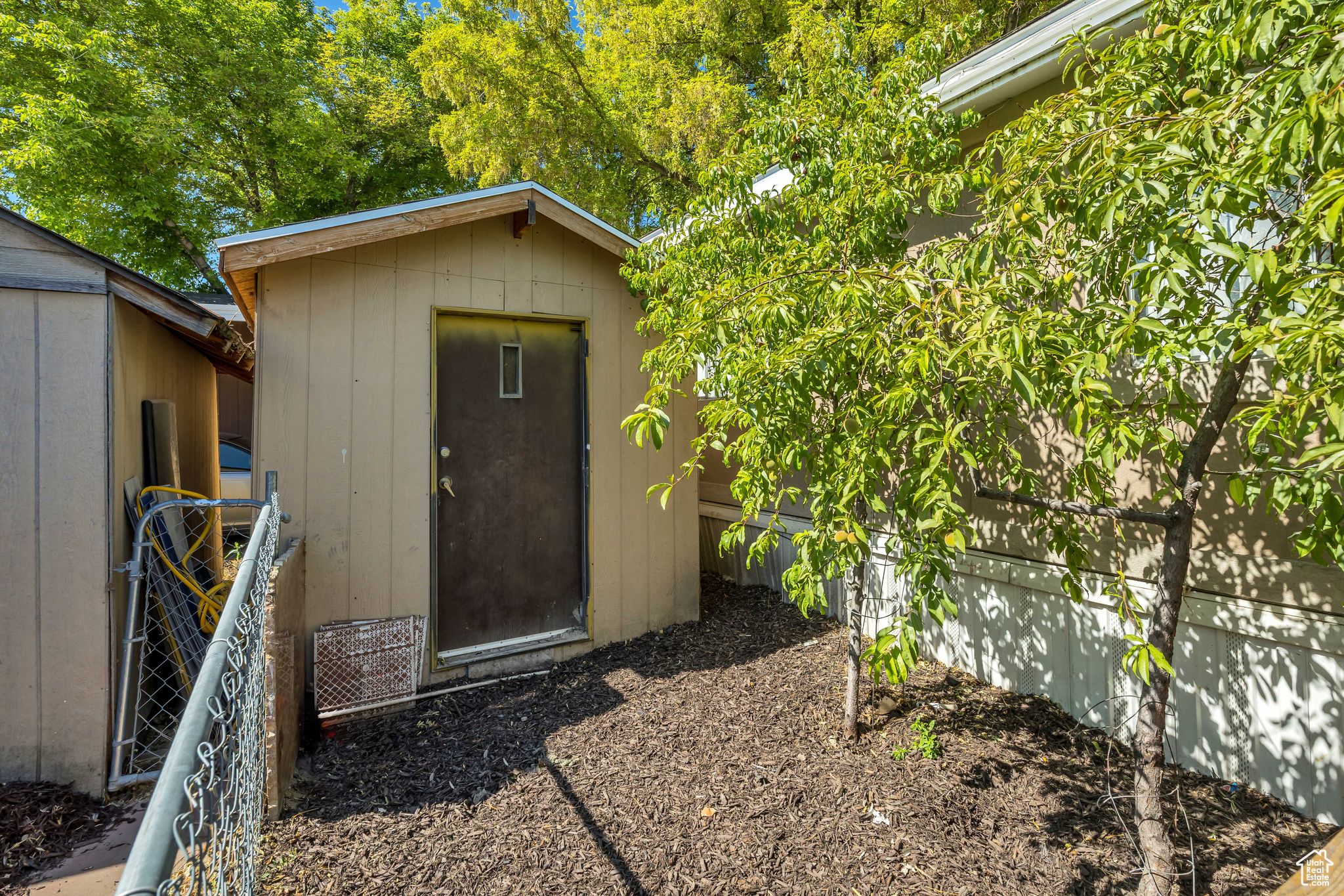 MOUNTAIN VIEW - Residential