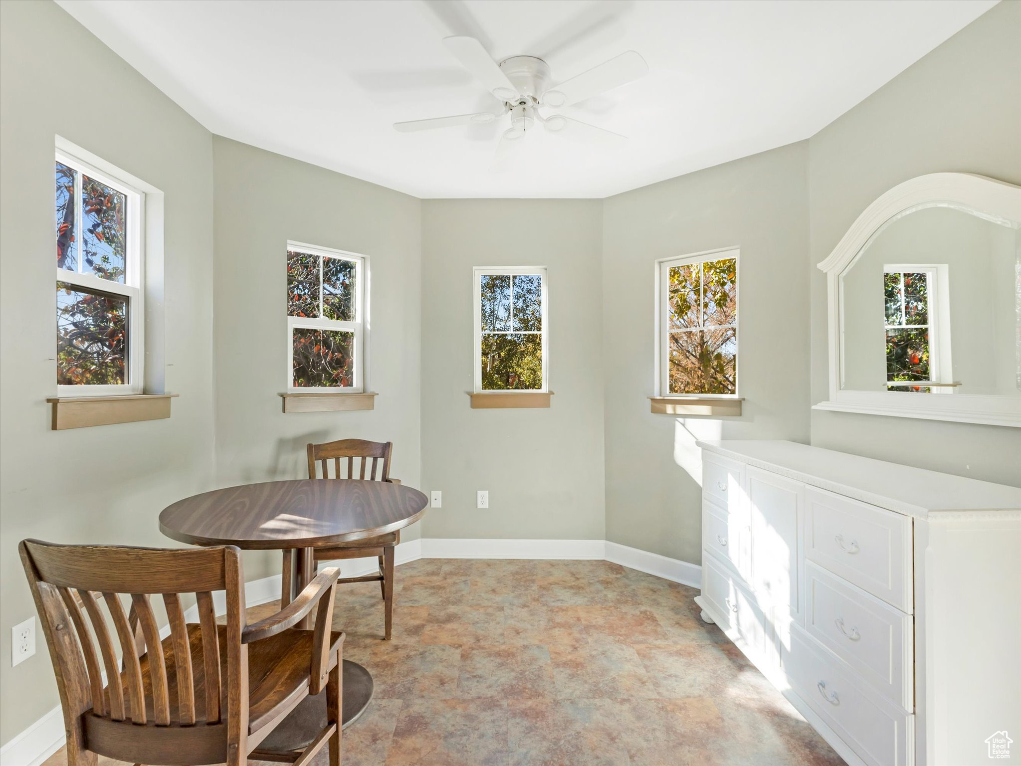 1211 S Liberty Wells Pl, Salt Lake City, Utah image 19