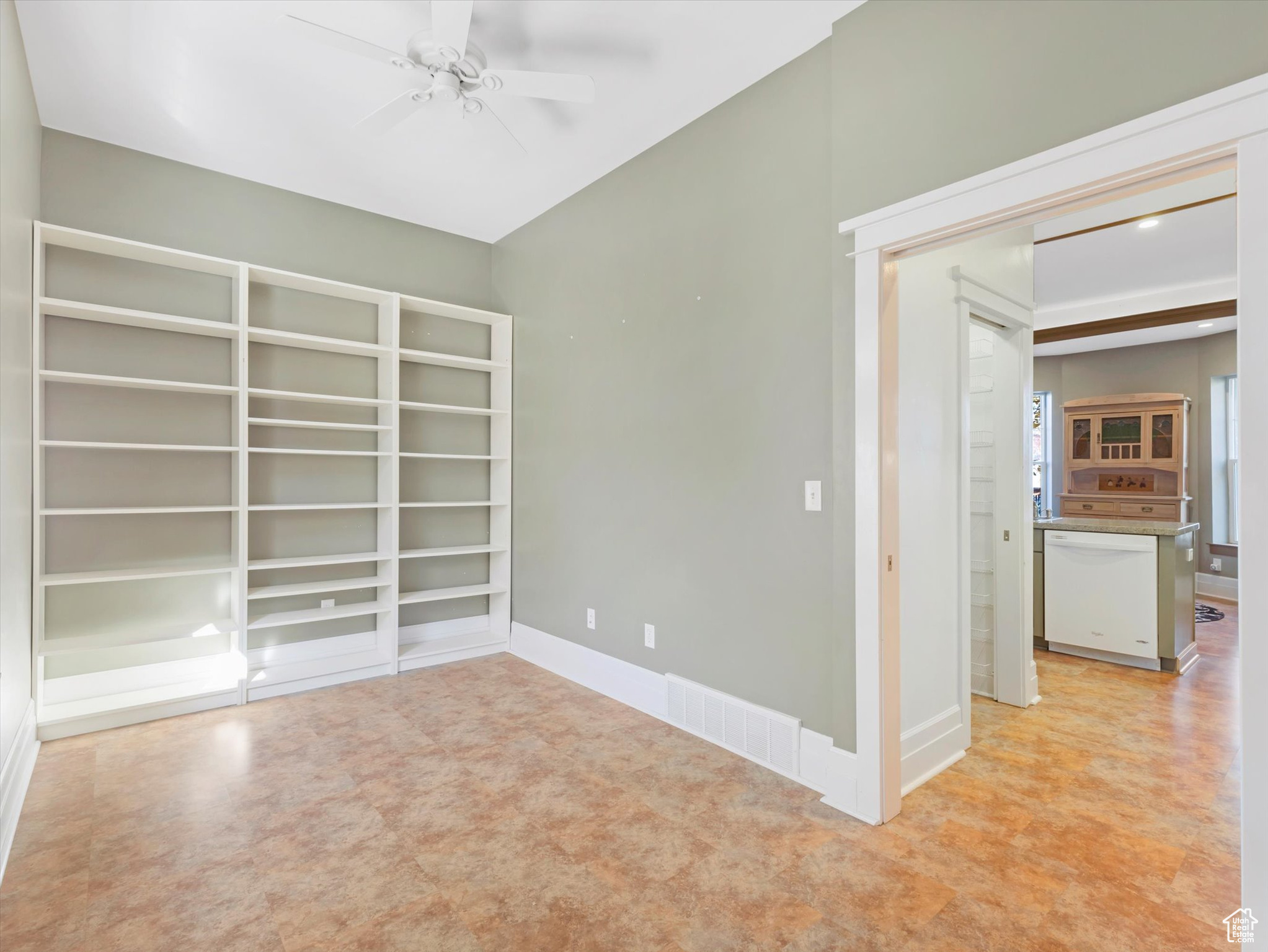 1211 S Liberty Wells Pl, Salt Lake City, Utah image 32