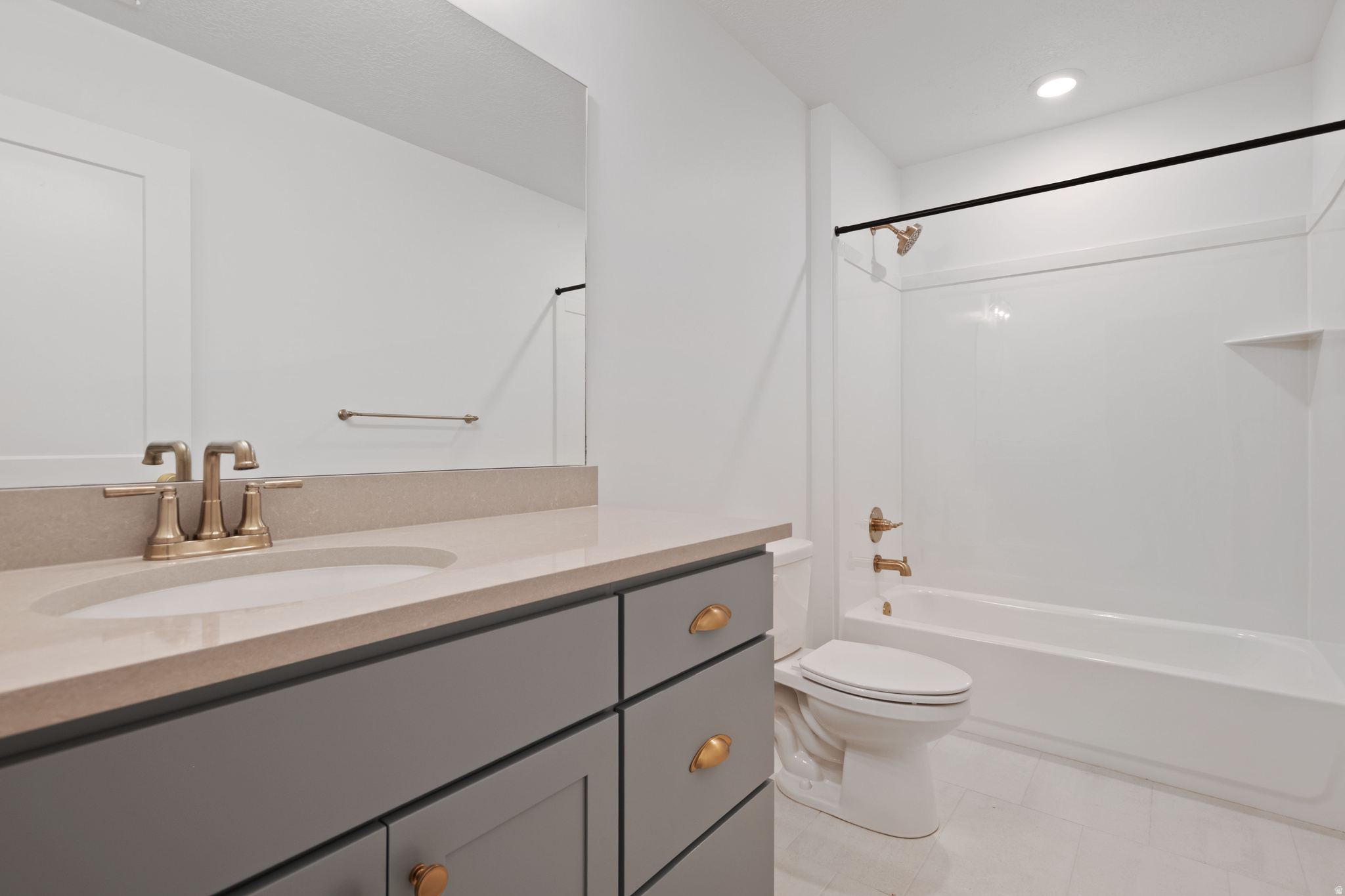 DAYBREAK - Residential