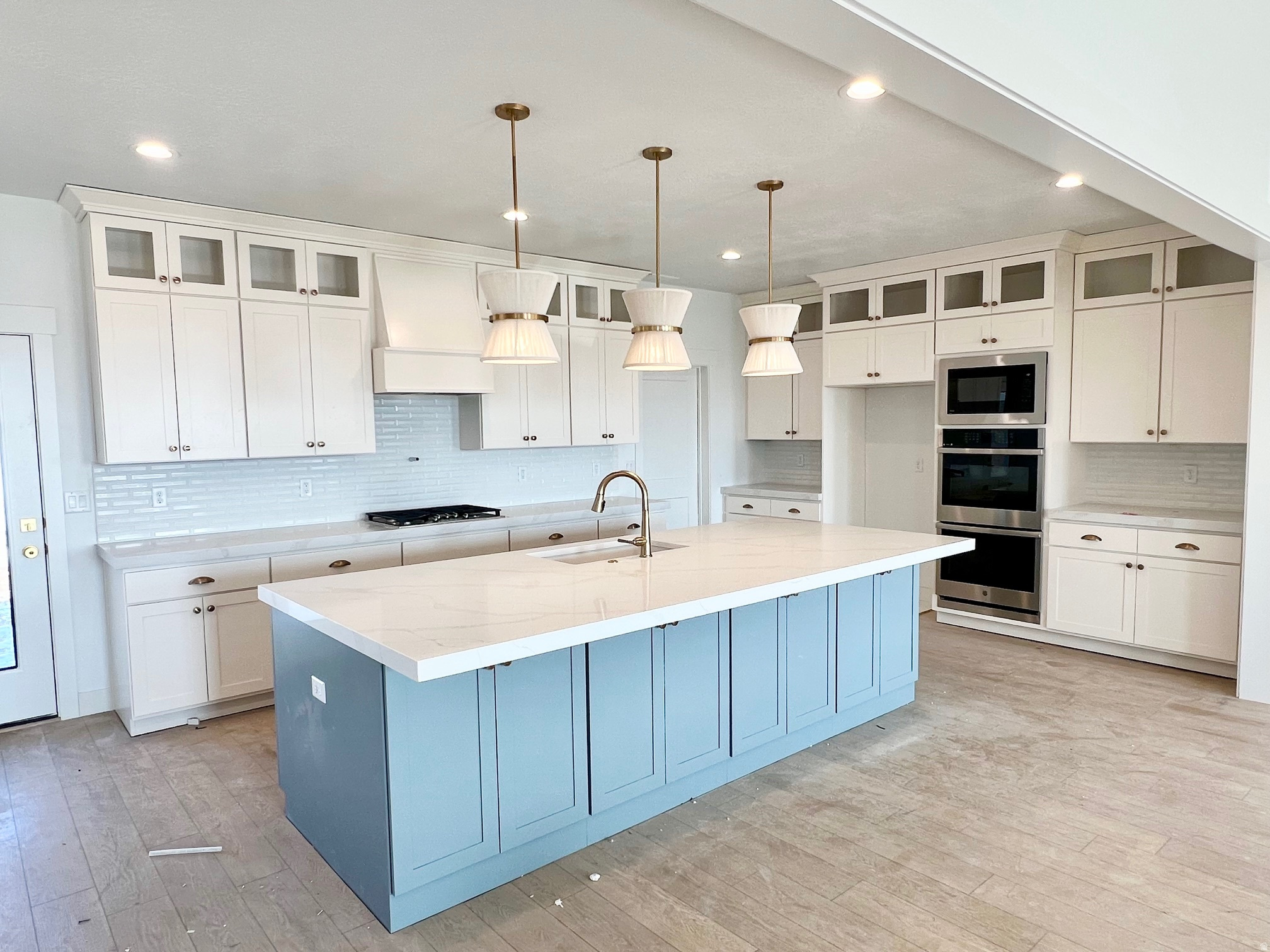 DAYBREAK - Residential