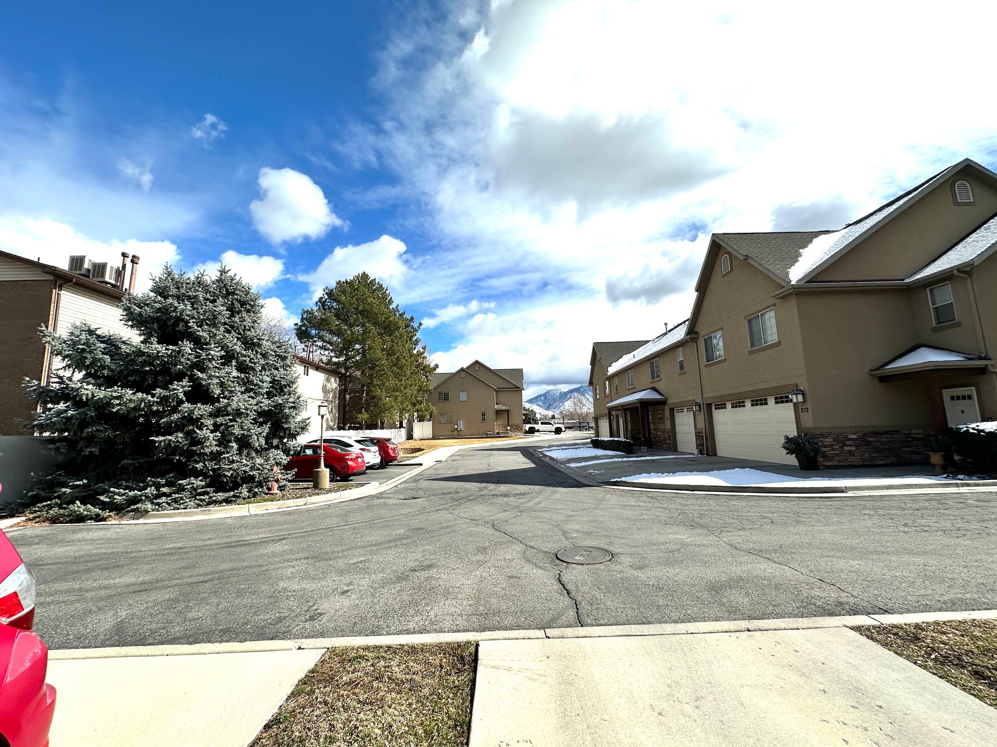 ROCKINGHAM COURT - Residential