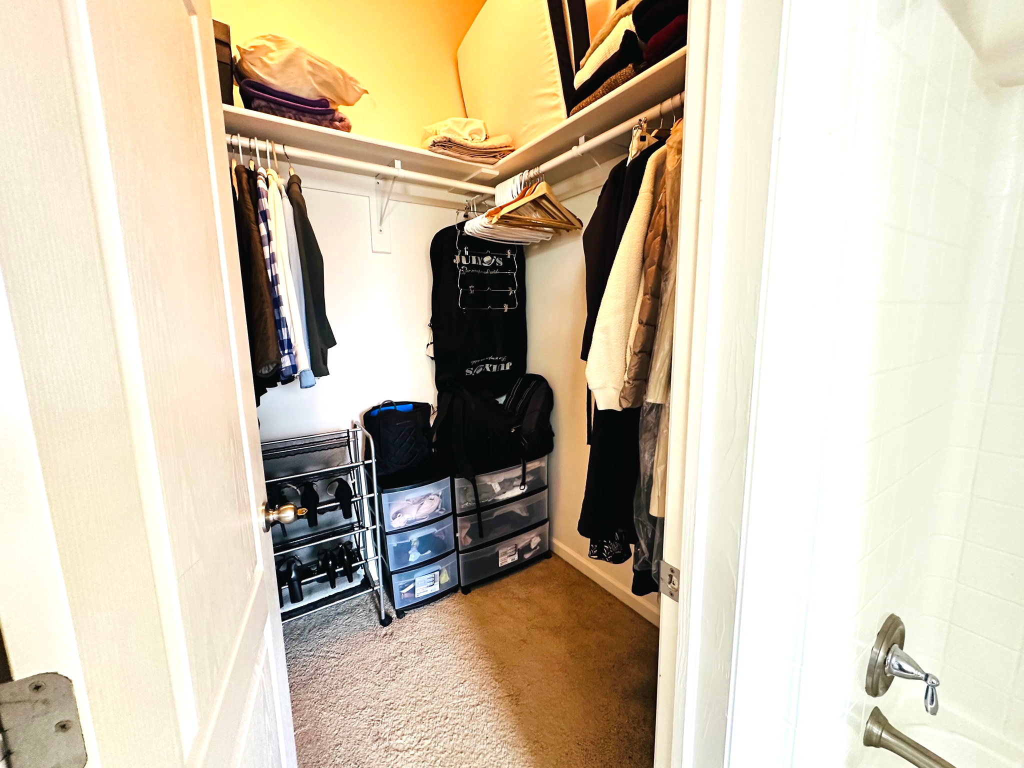 ROCKINGHAM COURT - Residential