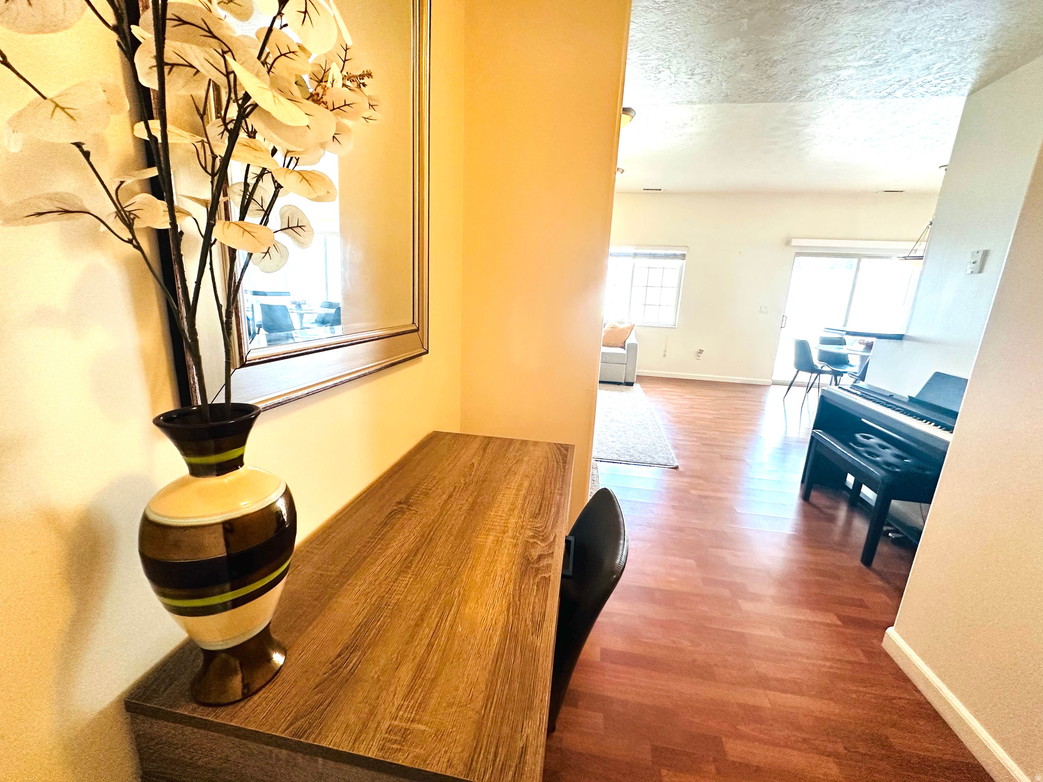 ROCKINGHAM COURT - Residential