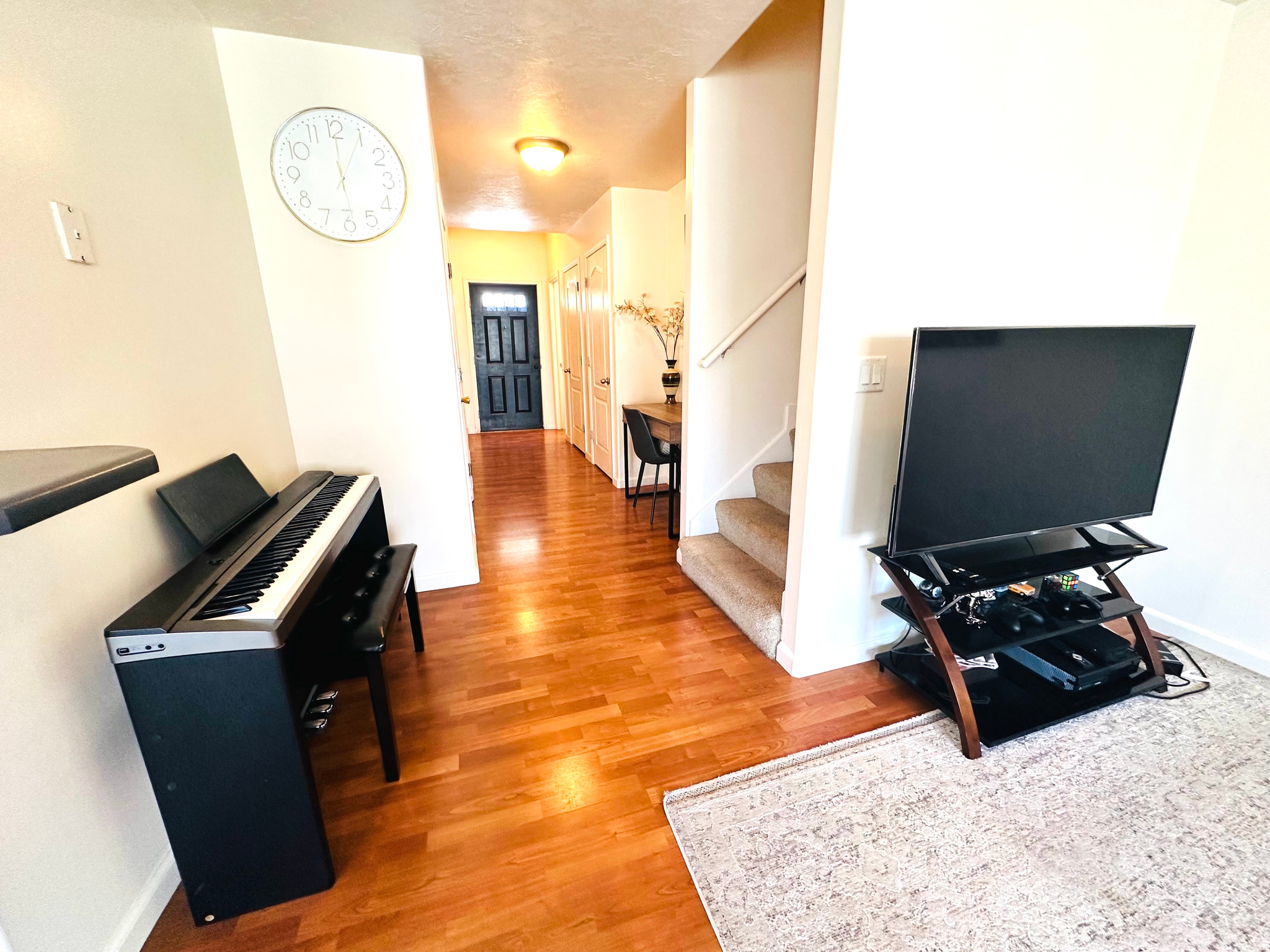 ROCKINGHAM COURT - Residential