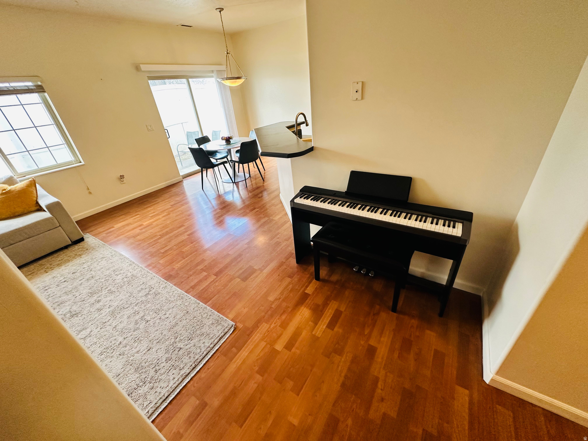 ROCKINGHAM COURT - Residential