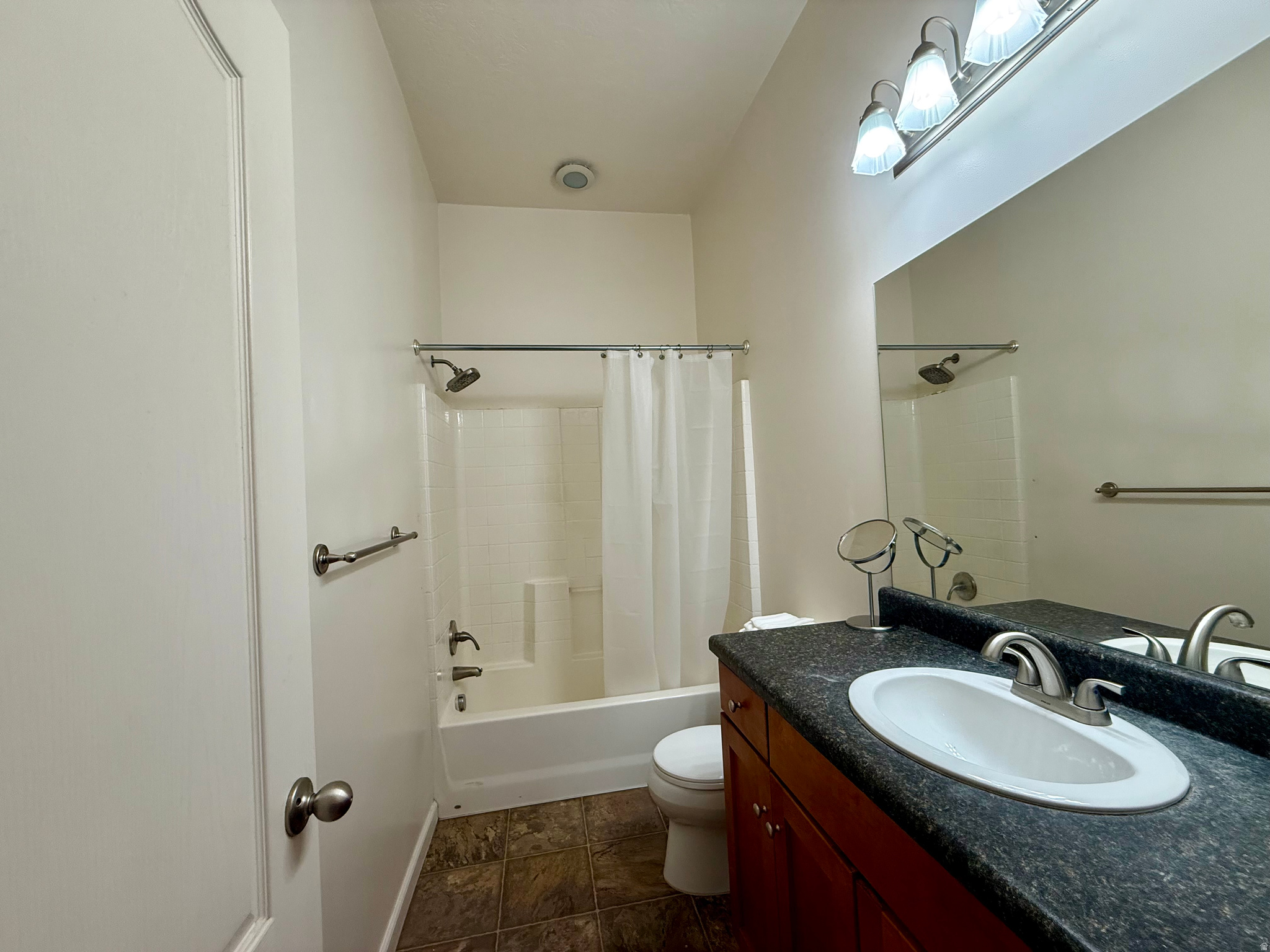 ROCKINGHAM COURT - Residential