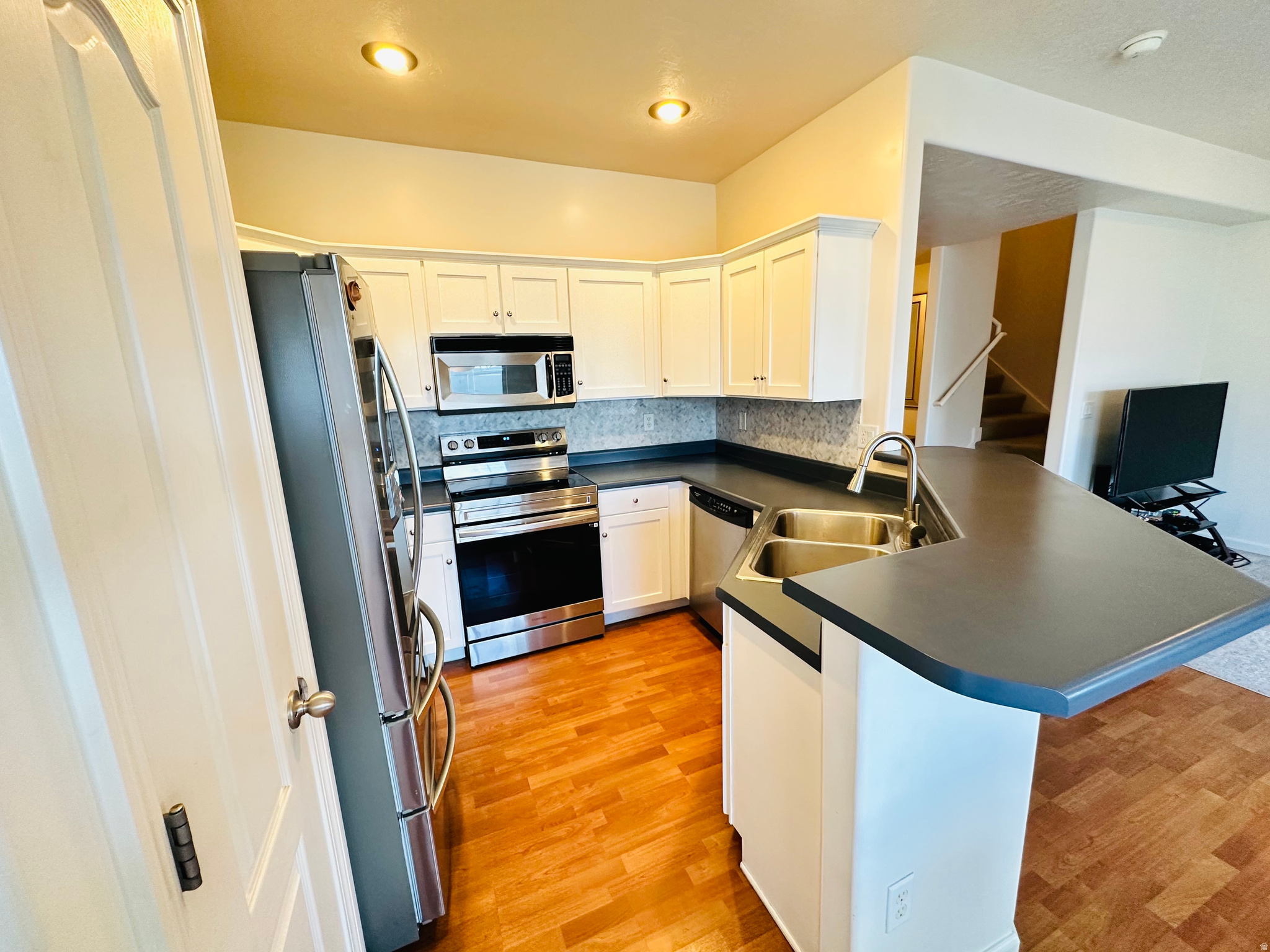 ROCKINGHAM COURT - Residential