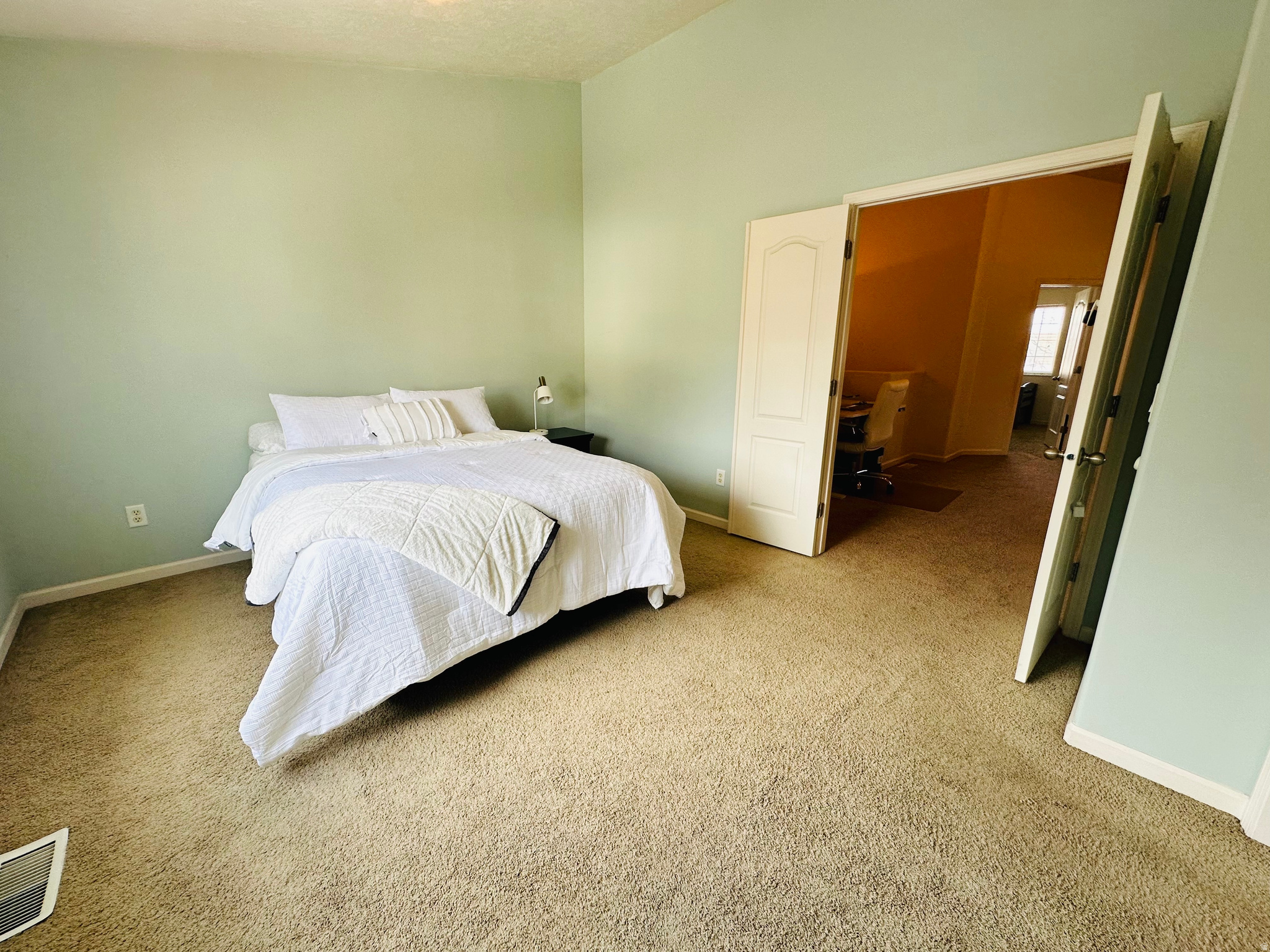 ROCKINGHAM COURT - Residential