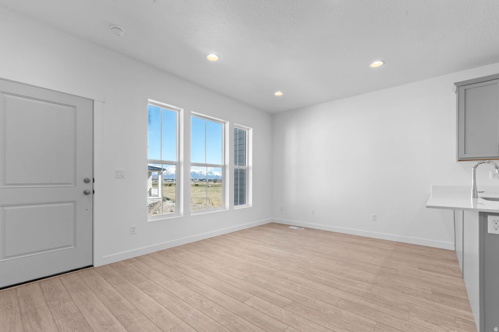 Photo of 1824 N 3530 W, Lehi, UT 84043 (MLS # 2125291)