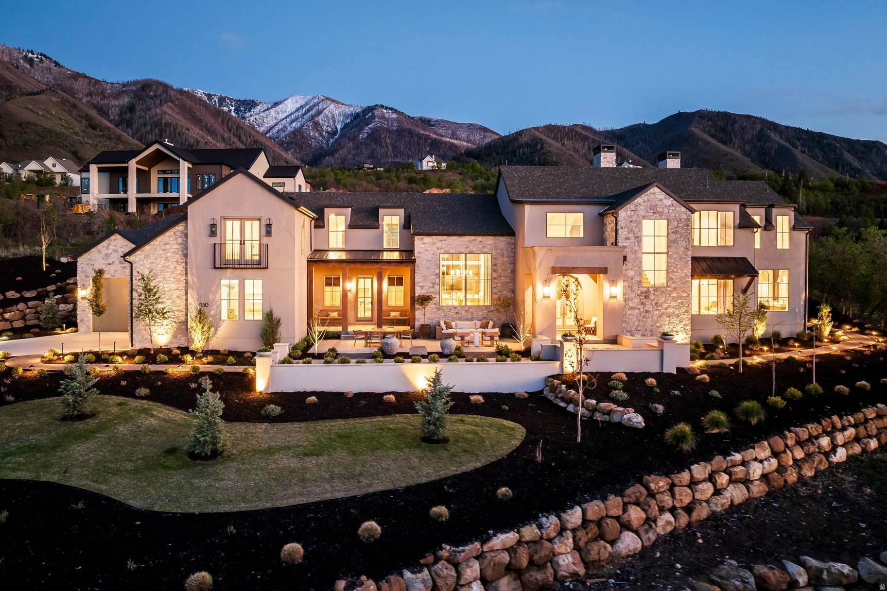 SUMMIT CREEK - Residential