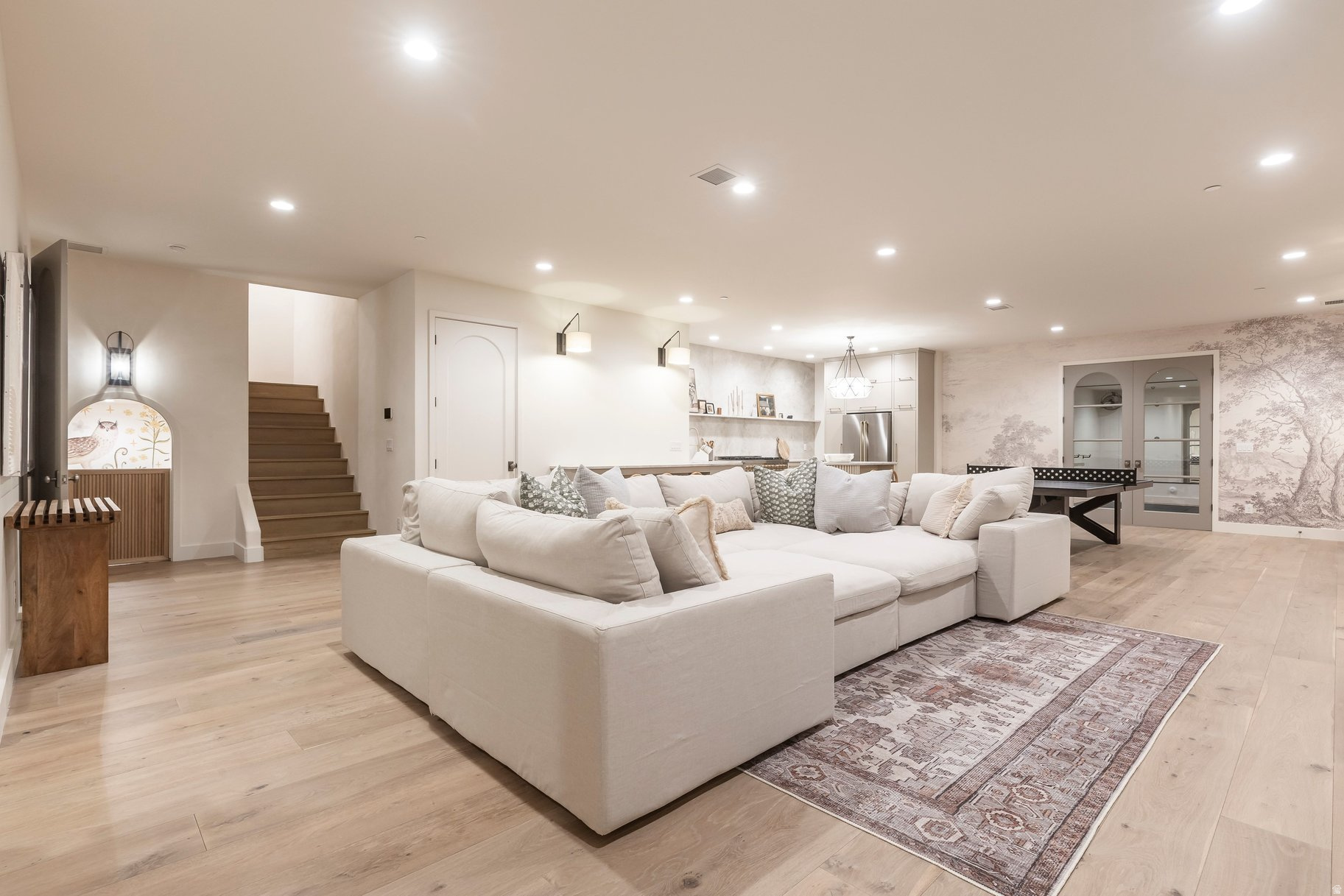 SUMMIT CREEK - Residential