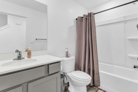 Tiny photo for 977 E SEASIDE ST #1896, Saratoga Springs, UT 84045 (MLS # 2147943)