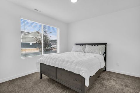 Tiny photo for 977 E SEASIDE ST #1896, Saratoga Springs, UT 84045 (MLS # 2147943)
