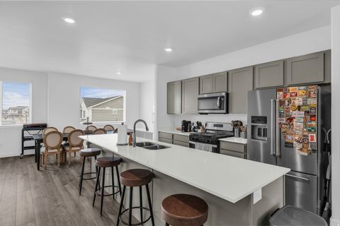 Tiny photo for 977 E SEASIDE ST #1896, Saratoga Springs, UT 84045 (MLS # 2147943)