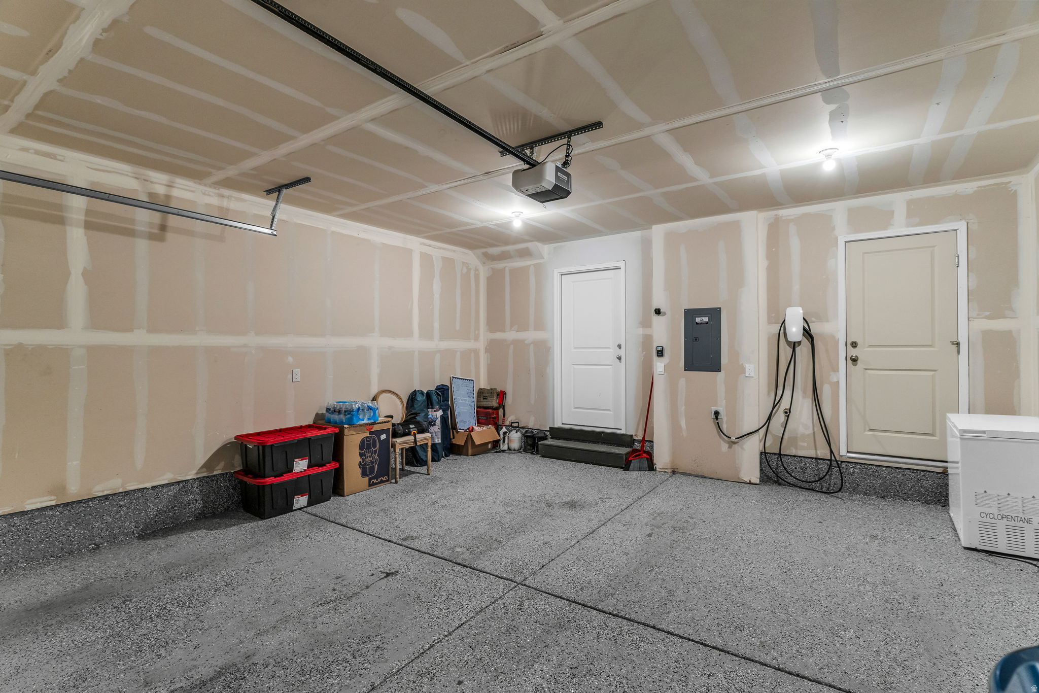 NORTHSHORE - Residential