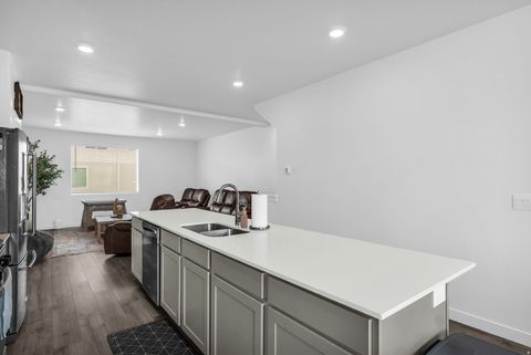 Tiny photo for 977 E SEASIDE ST #1896, Saratoga Springs, UT 84045 (MLS # 2147943)