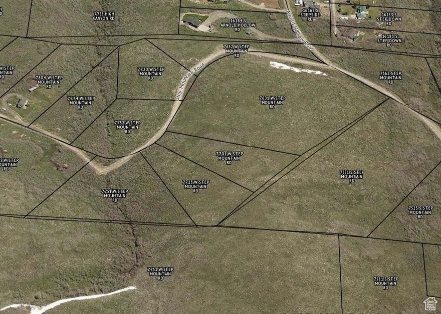 Rose Canyon Parcels invite you to experience country living at its finest, where every moment is infused with the serenity of peaceful surroundings. For those with a passion for equestrian pursuits, Rose Canyon Parcels provide ample space for horse enthusiasts to create their own private stables. Rose Canyon Parcels cater to those seeking a harmonious blend of rural tranquility and the joy of animal companionship. Despite the idyllic rural setting, Rose Canyon Parcels are strategically located to enjoy the luxury of country living without sacrificing convenience, as shopping and retail destinations are less than 20 minutes away. Embrace the beauty of nature as you build your dream home on these pristine parcels. Please reference RC 48 when reaching out for more information. Additional Parcels Available. Seller Financing Available.