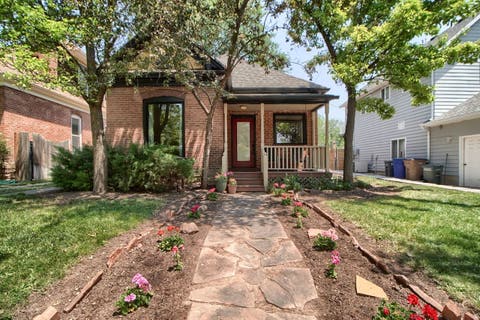 Homes For Sale - 1347 S Lincoln St<br/> Salt Lake City, UT 84105