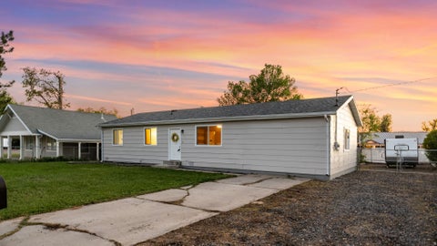 Tiny photo for 70 S 200 W, Salem, UT 84653 (MLS # 2156389)