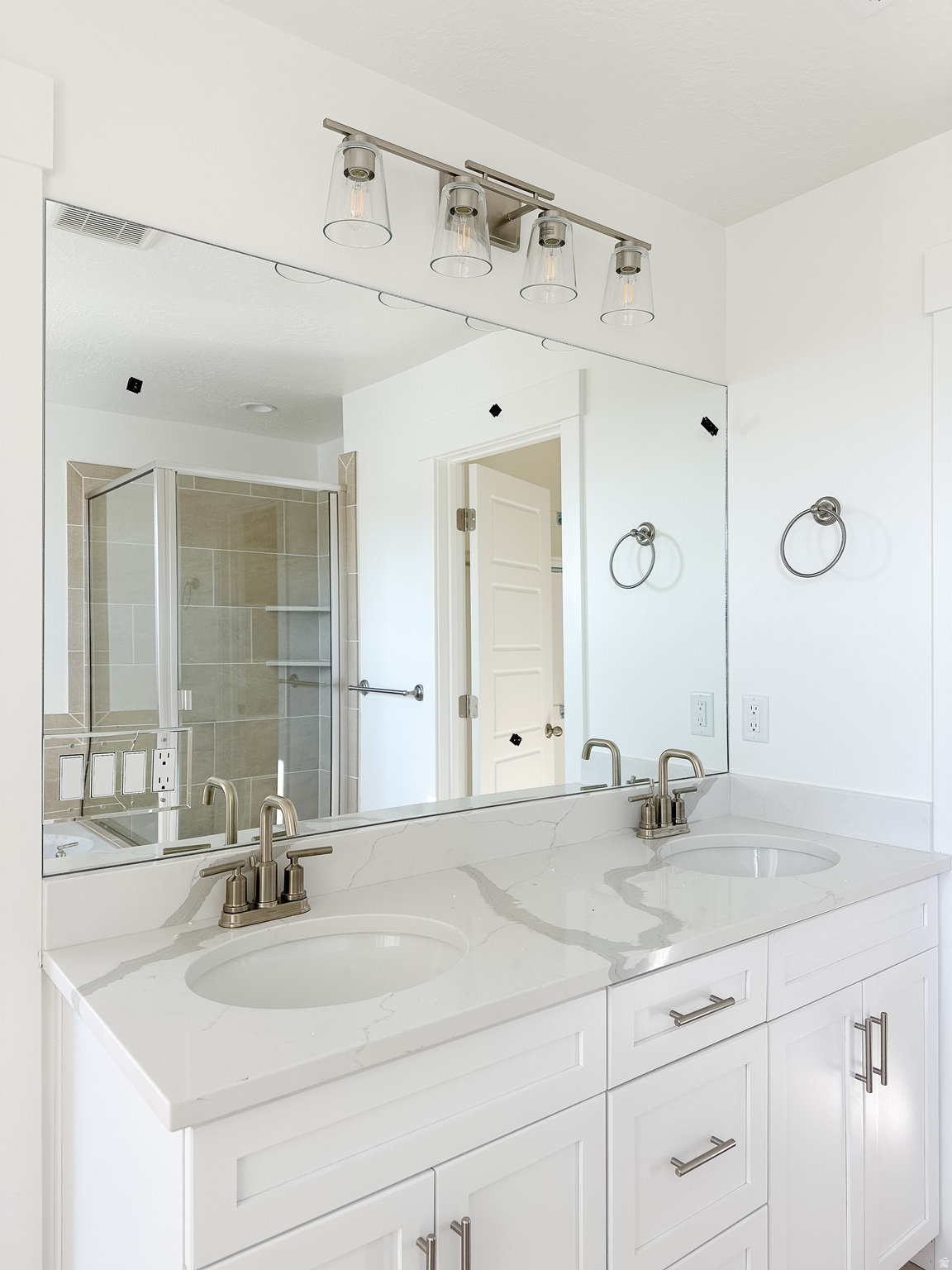 RIDGEVIEW - Residential