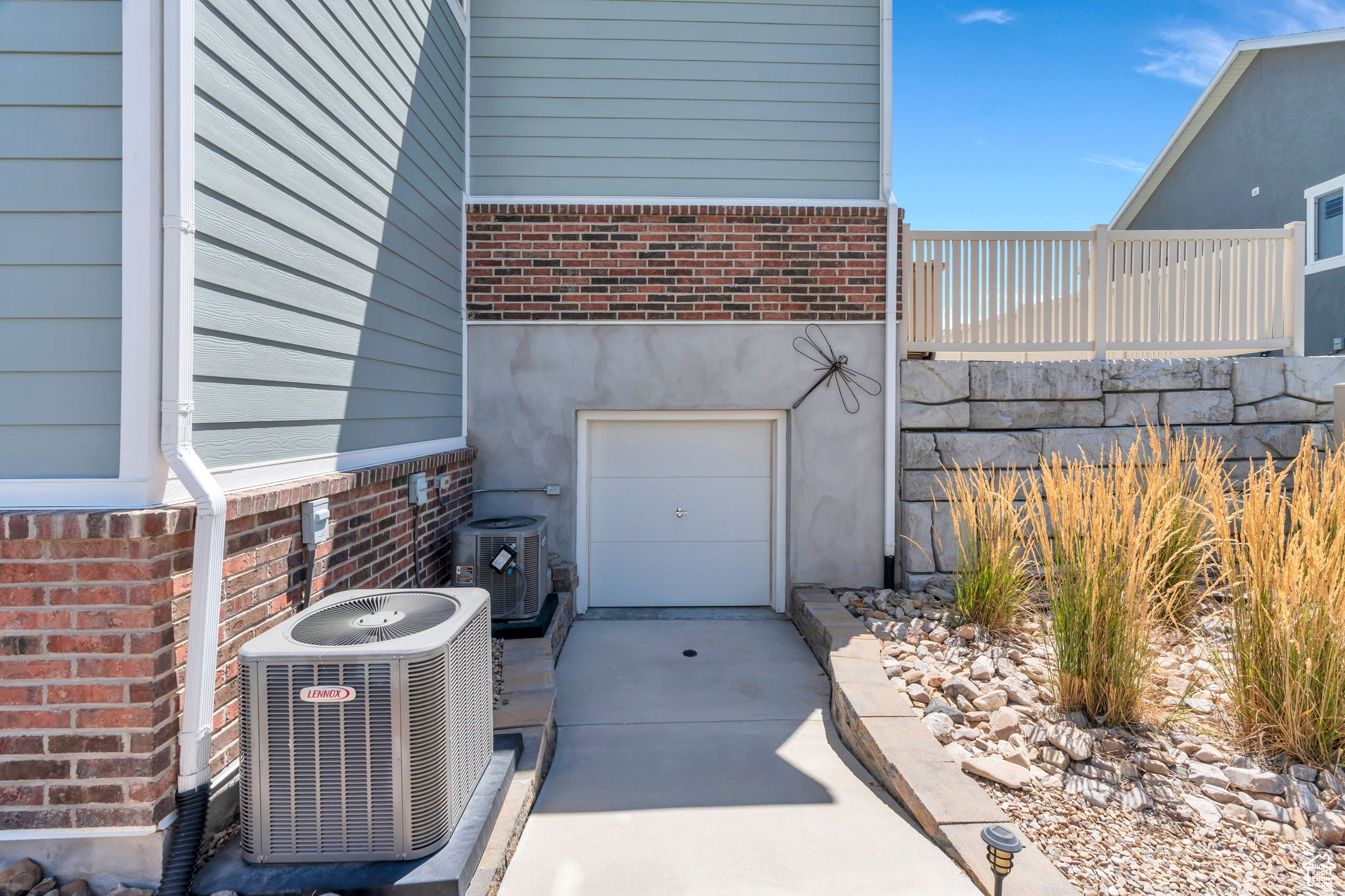 FOX LANDING - Residential