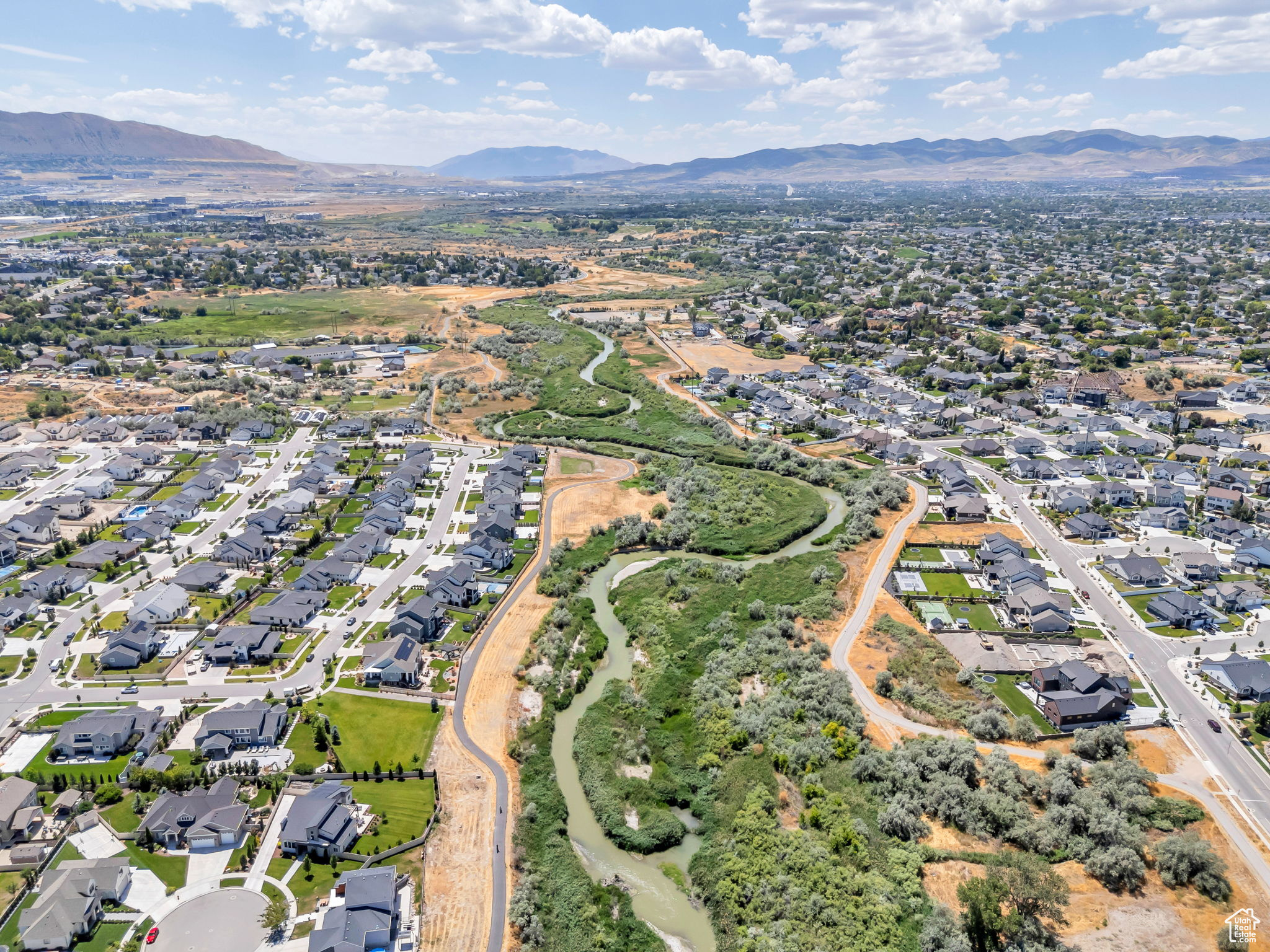 FOX LANDING - Residential