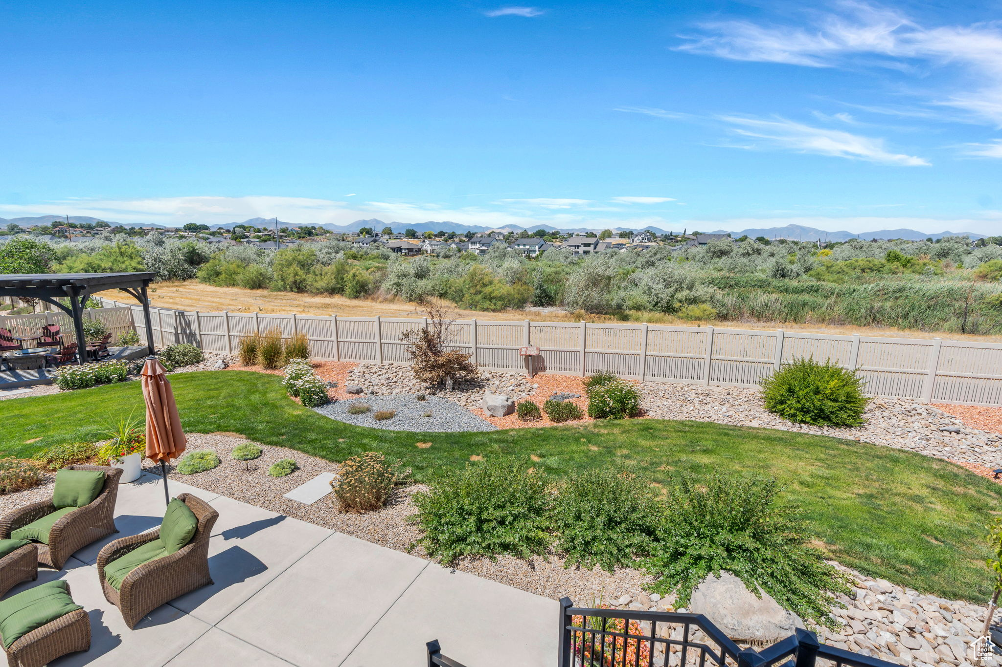 FOX LANDING - Residential