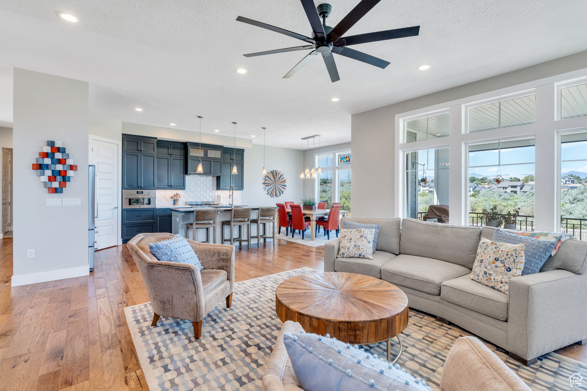 FOX LANDING - Residential