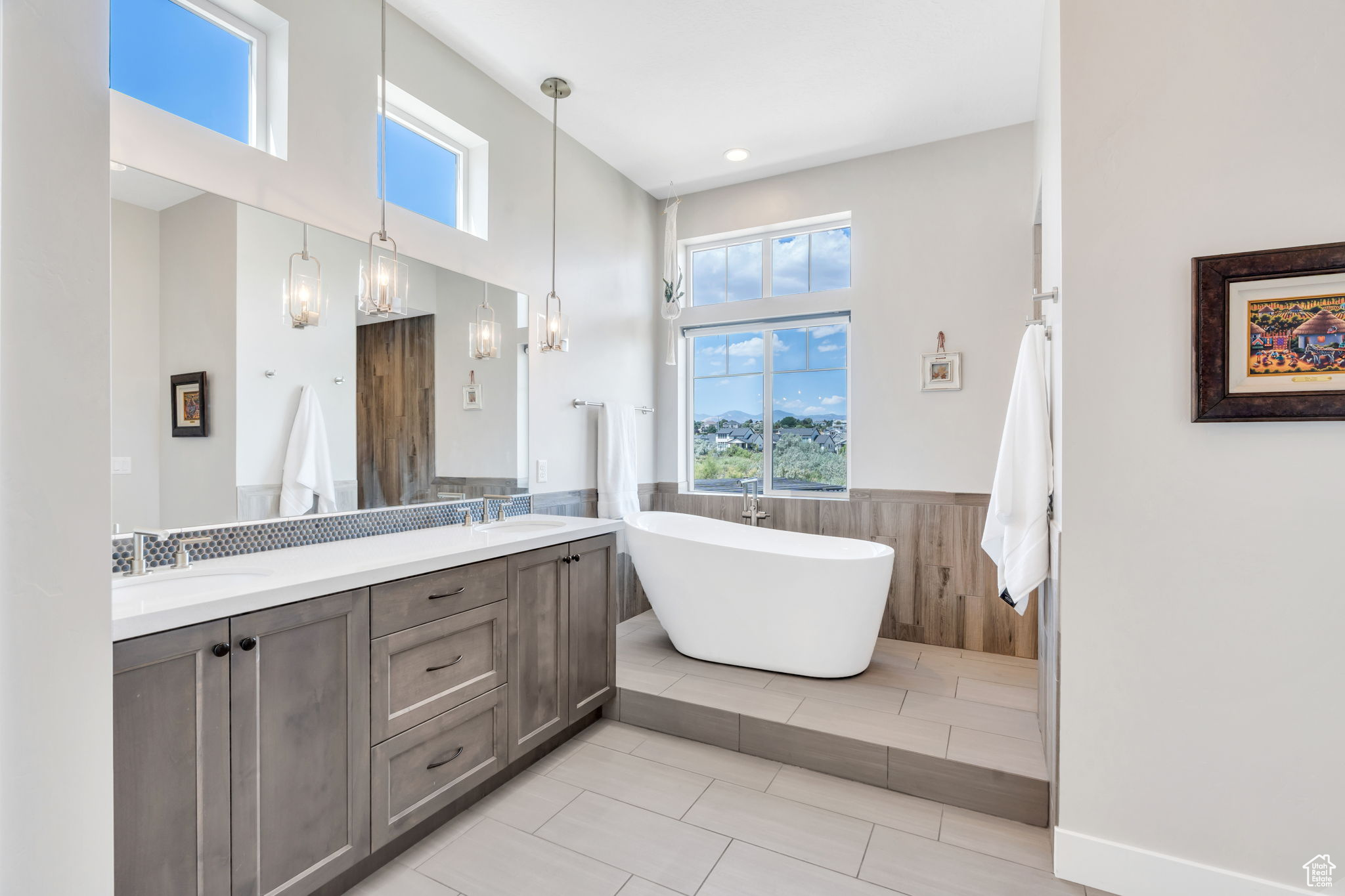 FOX LANDING - Residential
