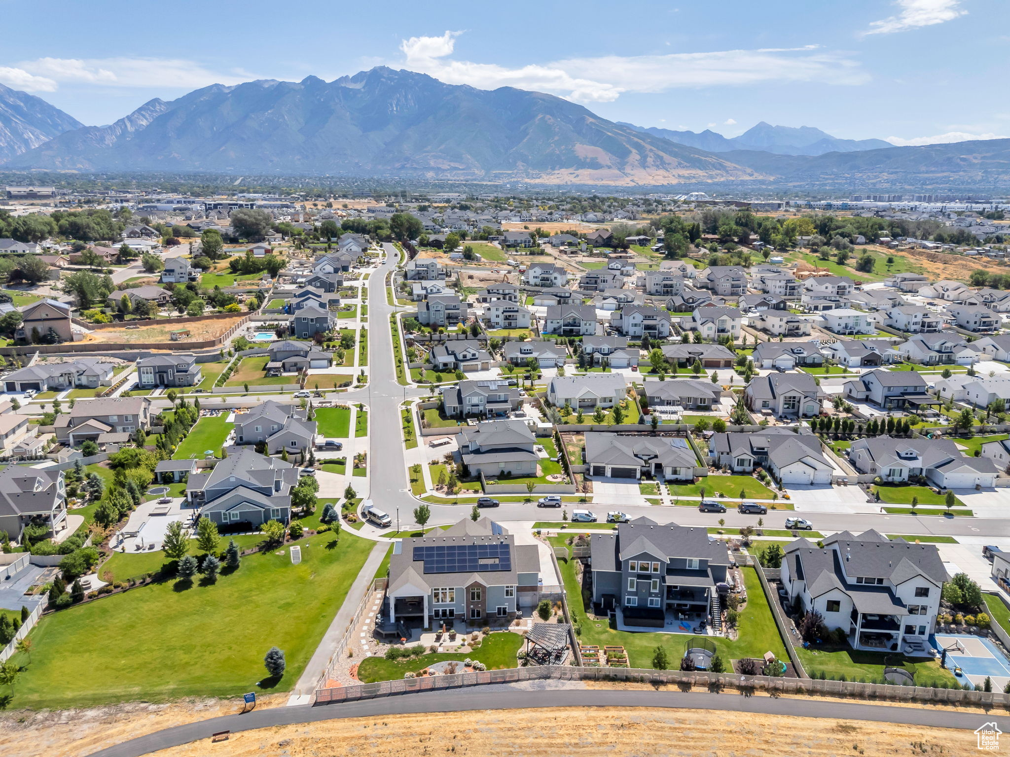 FOX LANDING - Residential