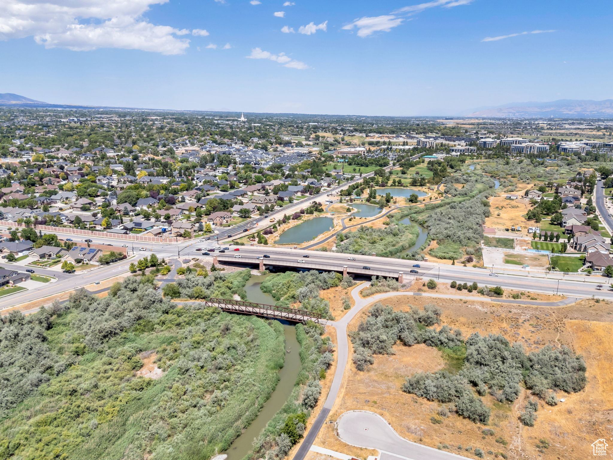 FOX LANDING - Residential