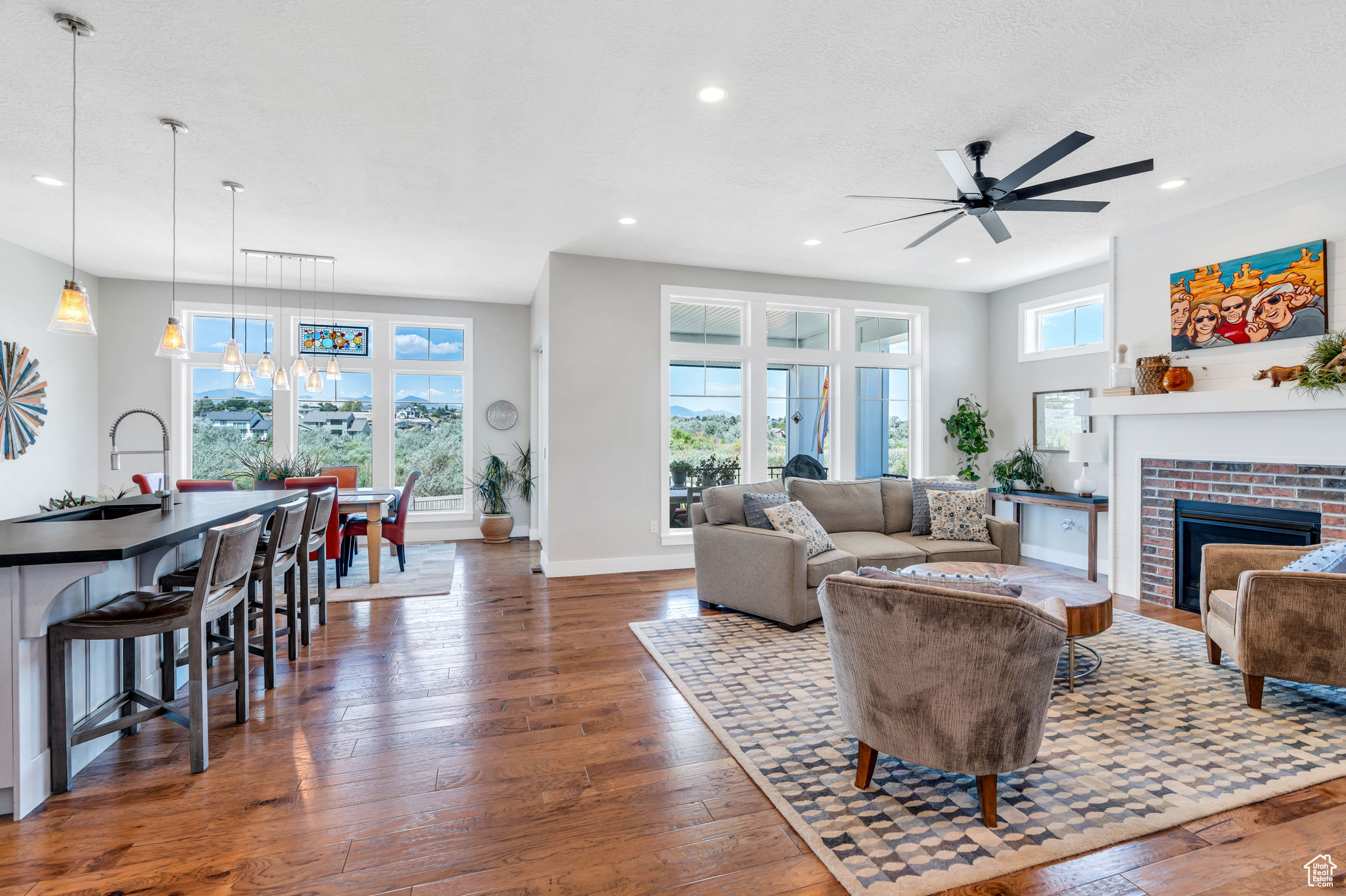 FOX LANDING - Residential