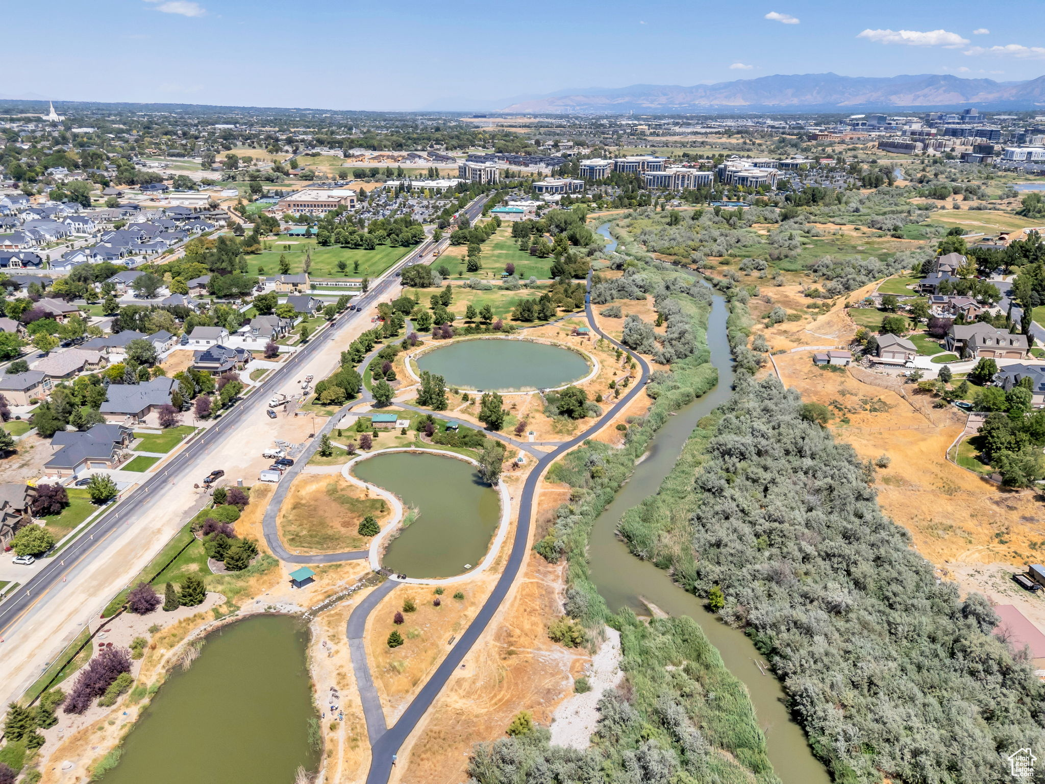 FOX LANDING - Residential