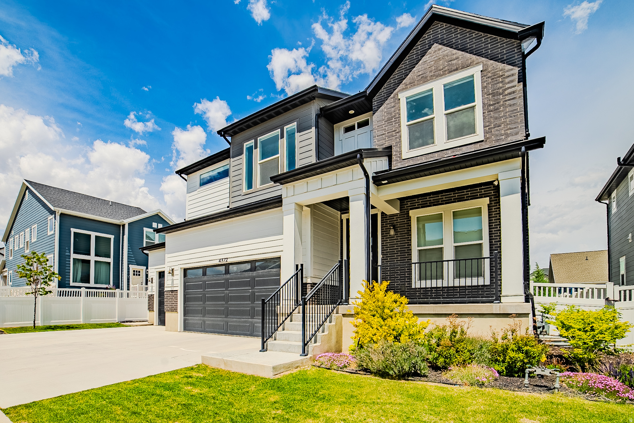 MOUNTAIN RIDGE - Residential