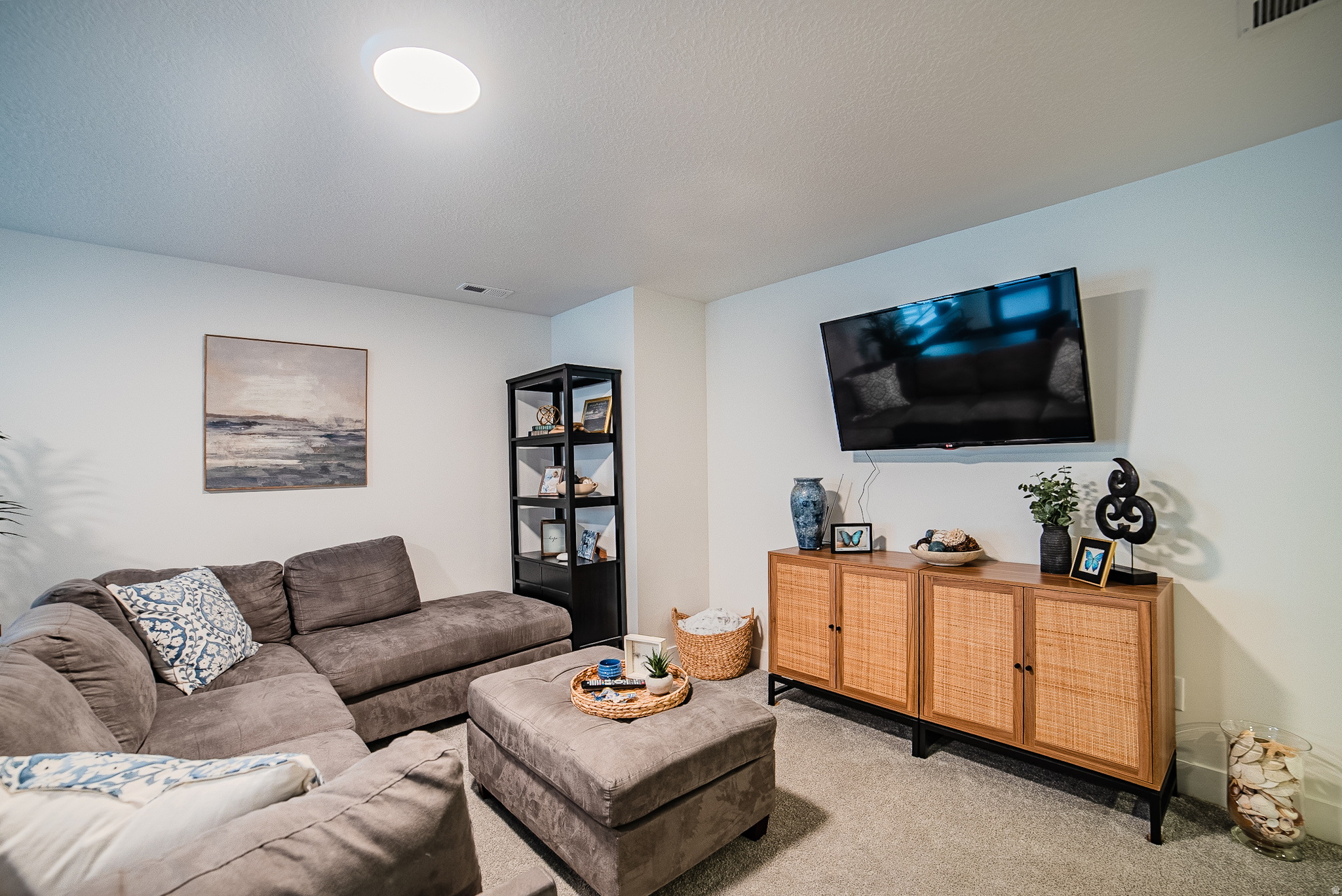 MOUNTAIN RIDGE - Residential