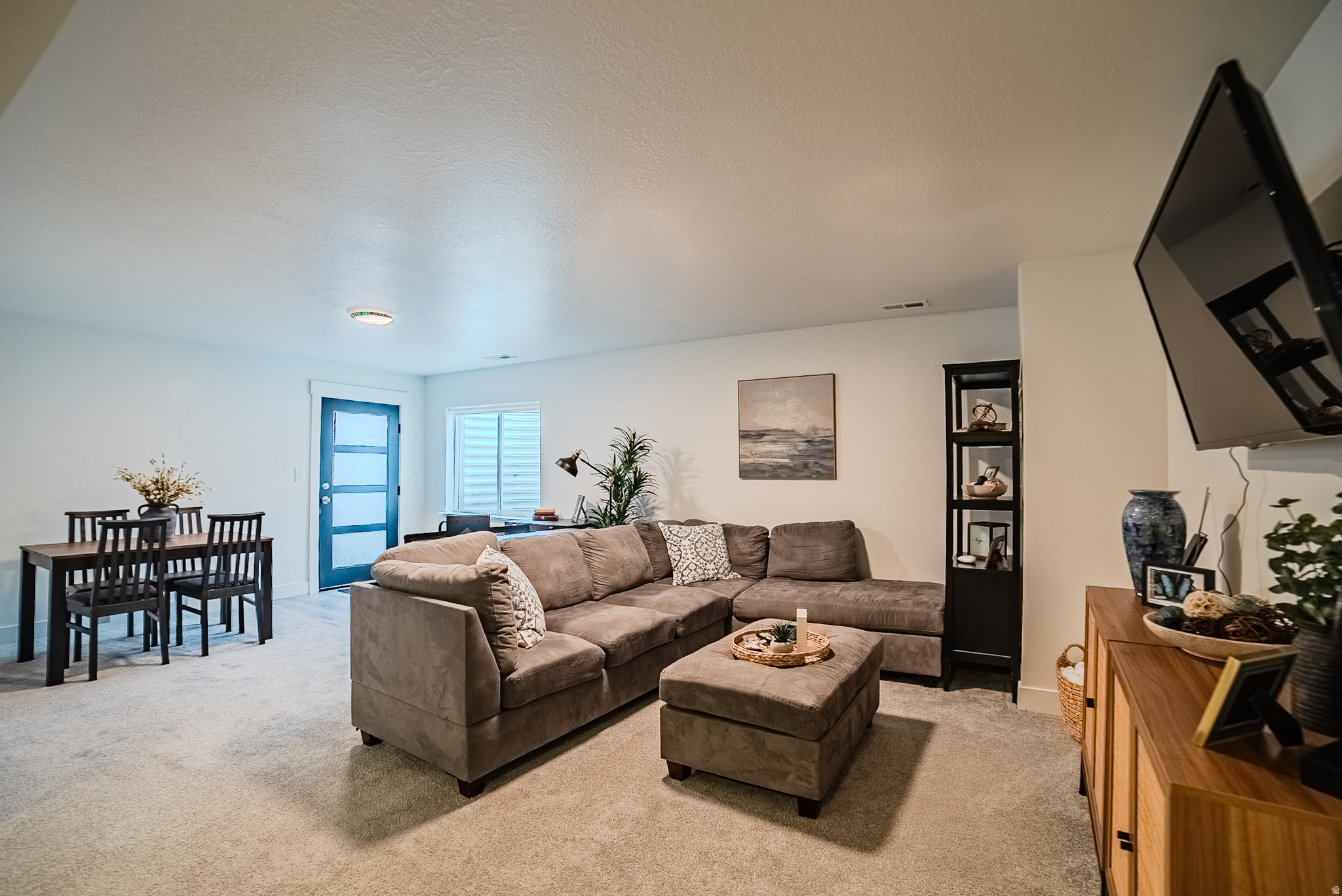 MOUNTAIN RIDGE - Residential