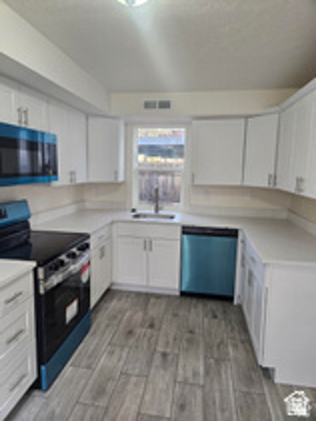 Photo of 2816 S ADAMS ST, Salt Lake City, UT 84115 (MLS # 2128578)