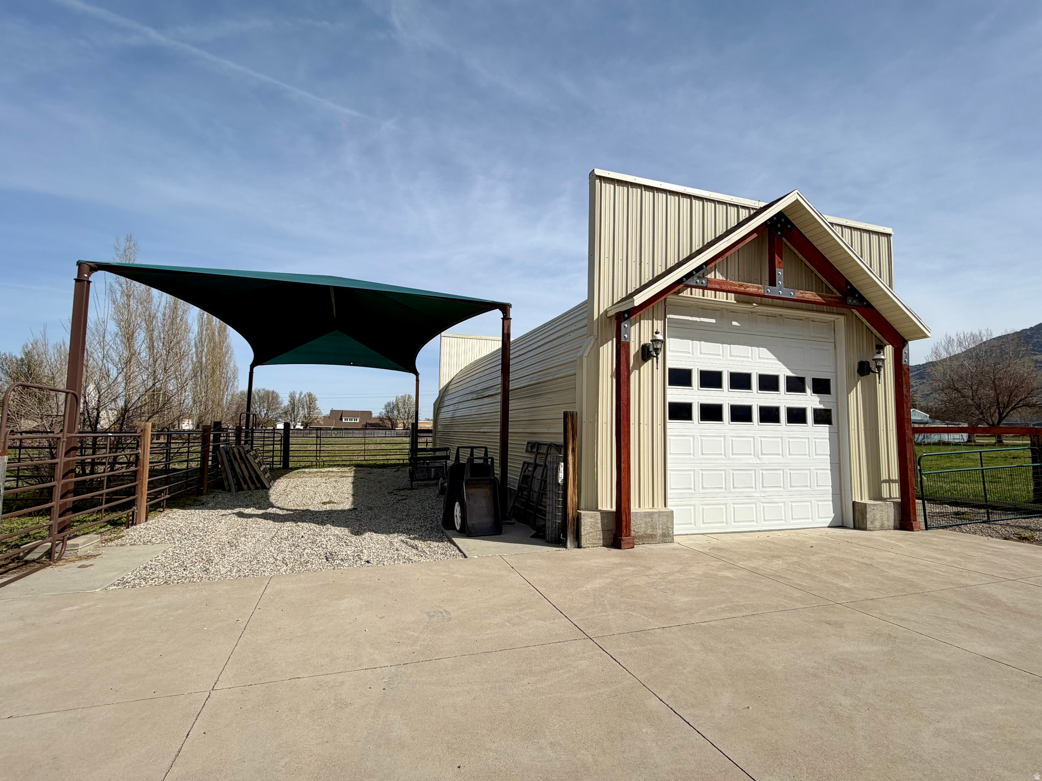 MEADOW RIDGE - Residential