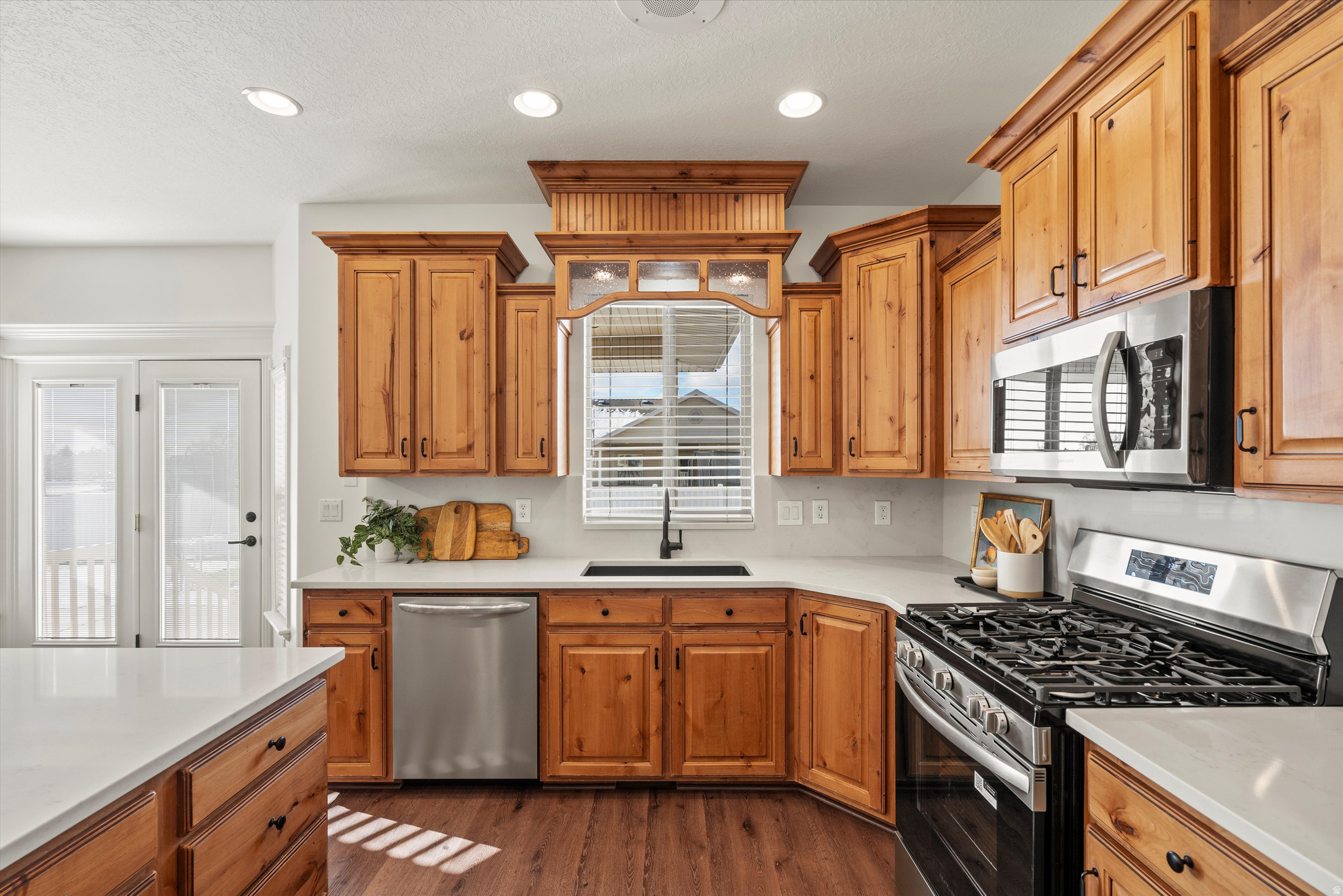 EDGEHILL ESTATES - Residential