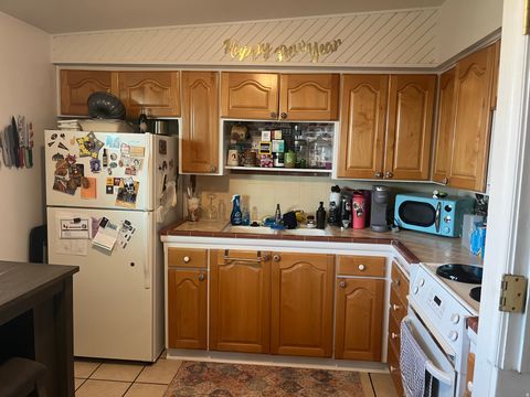 Tiny photo for 456 E 500 S, Bountiful, UT 84010 (MLS # 2145765)