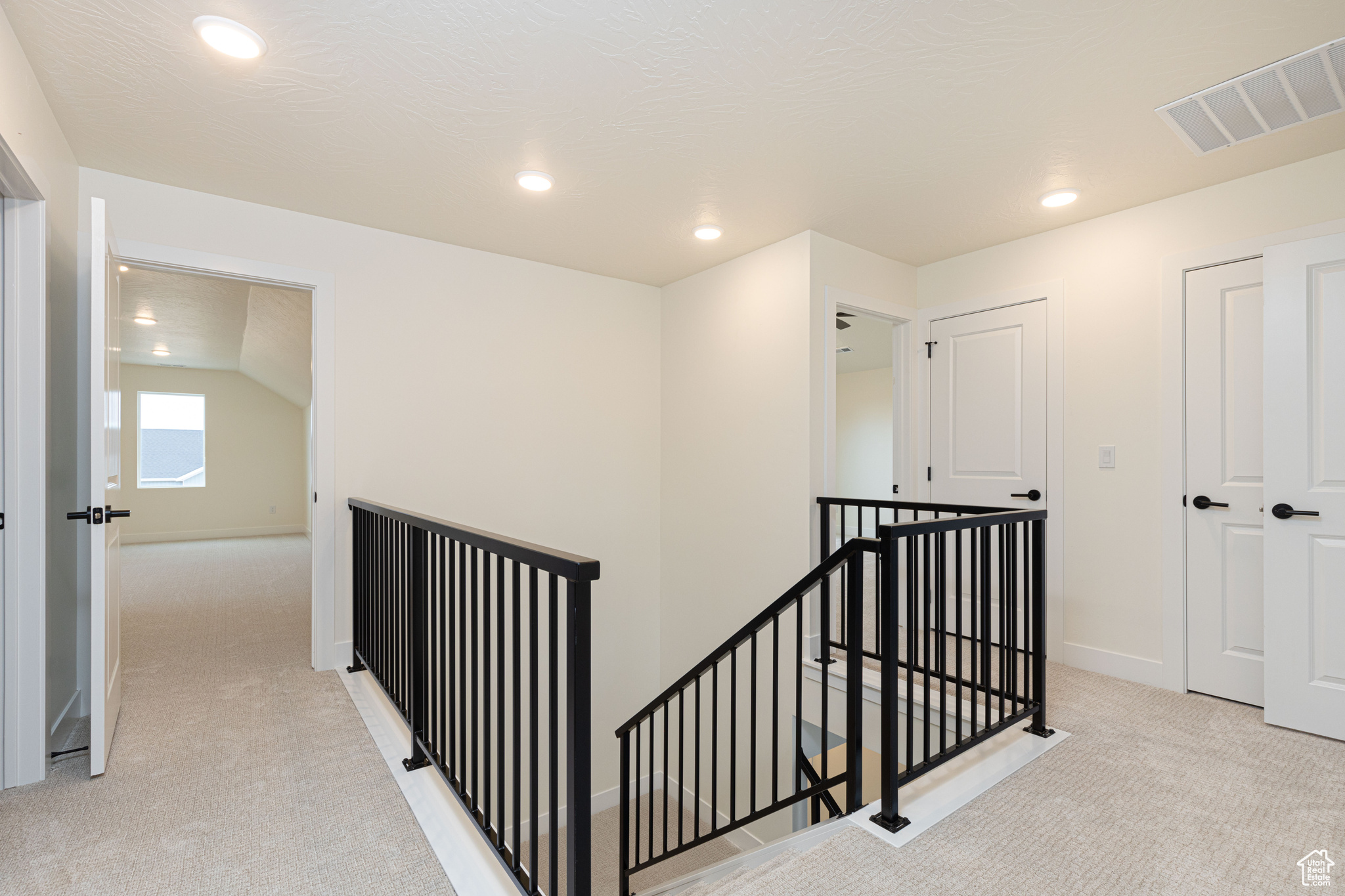 THE POINTE - Residential