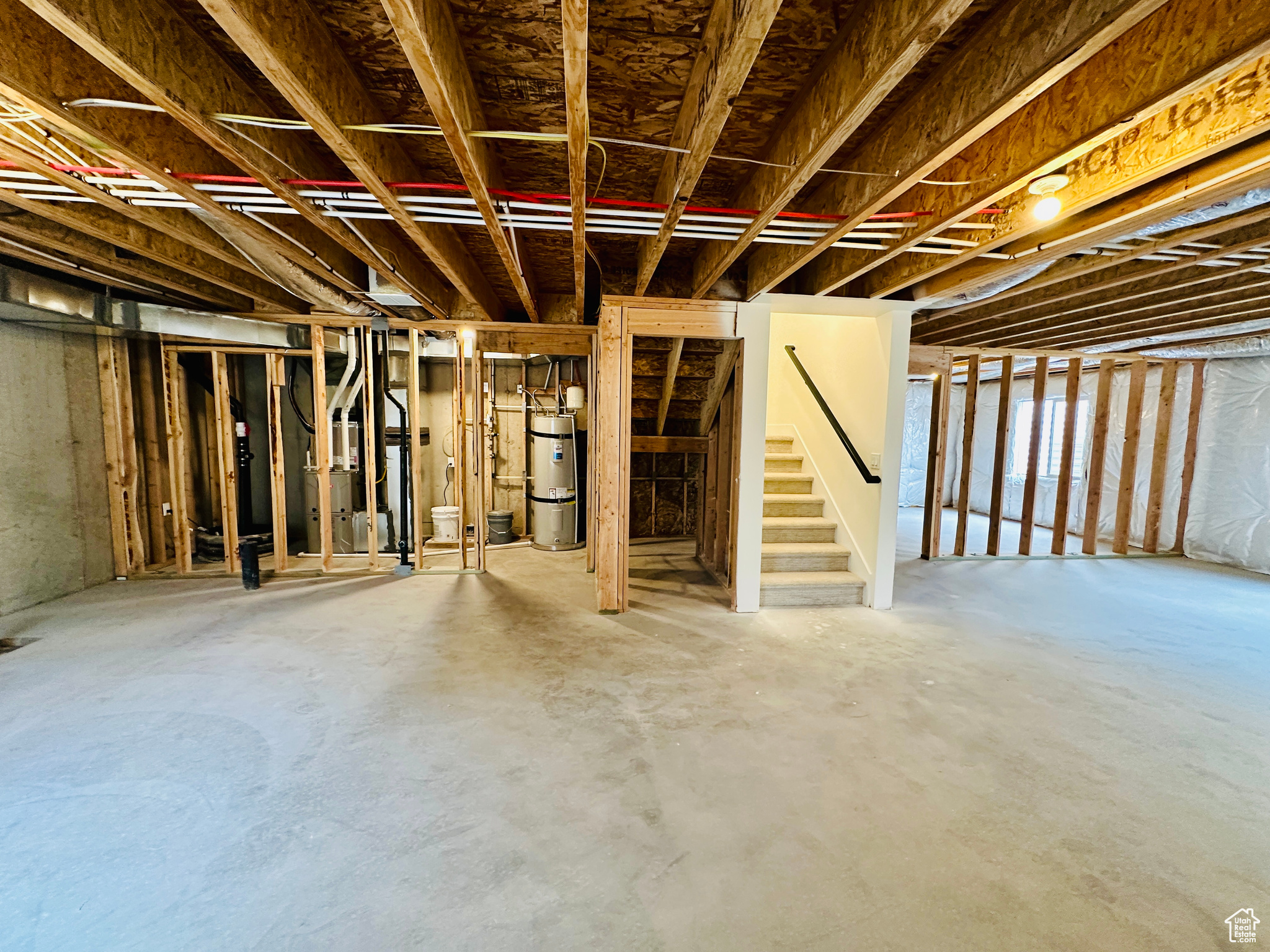 THE POINTE - Residential