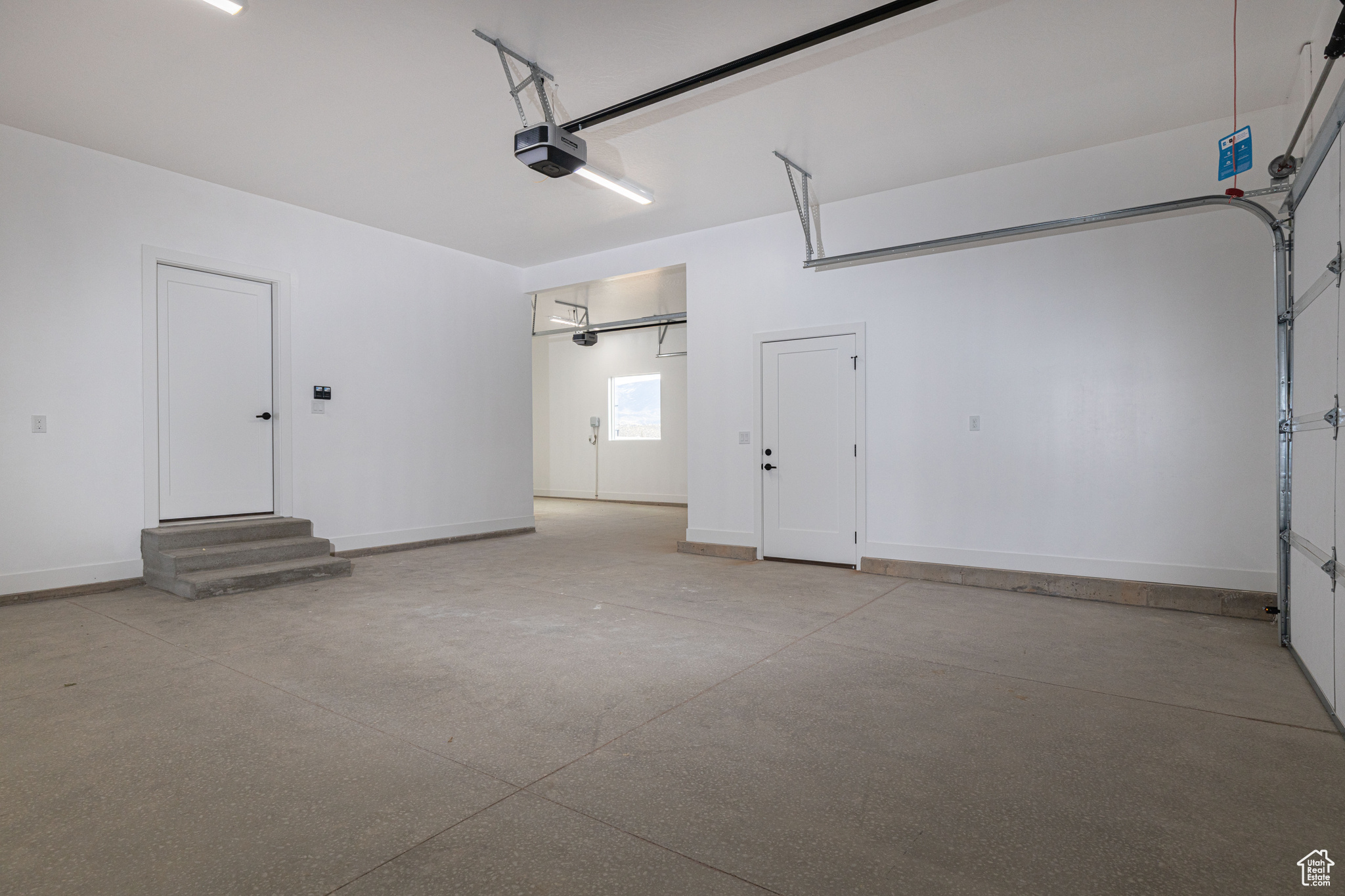 THE POINTE - Residential