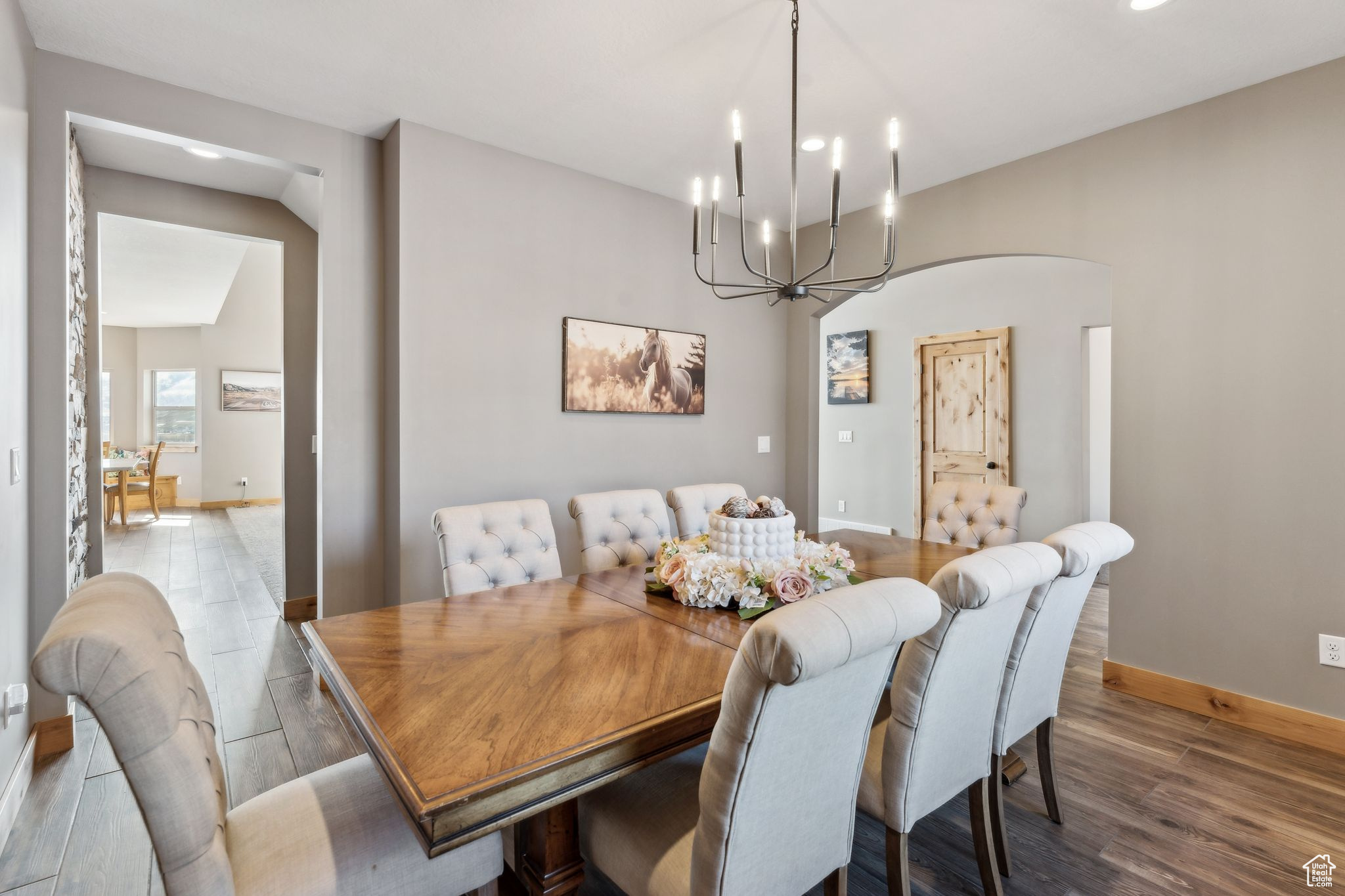 HIDDEN HOLLOW ESTATE - Residential