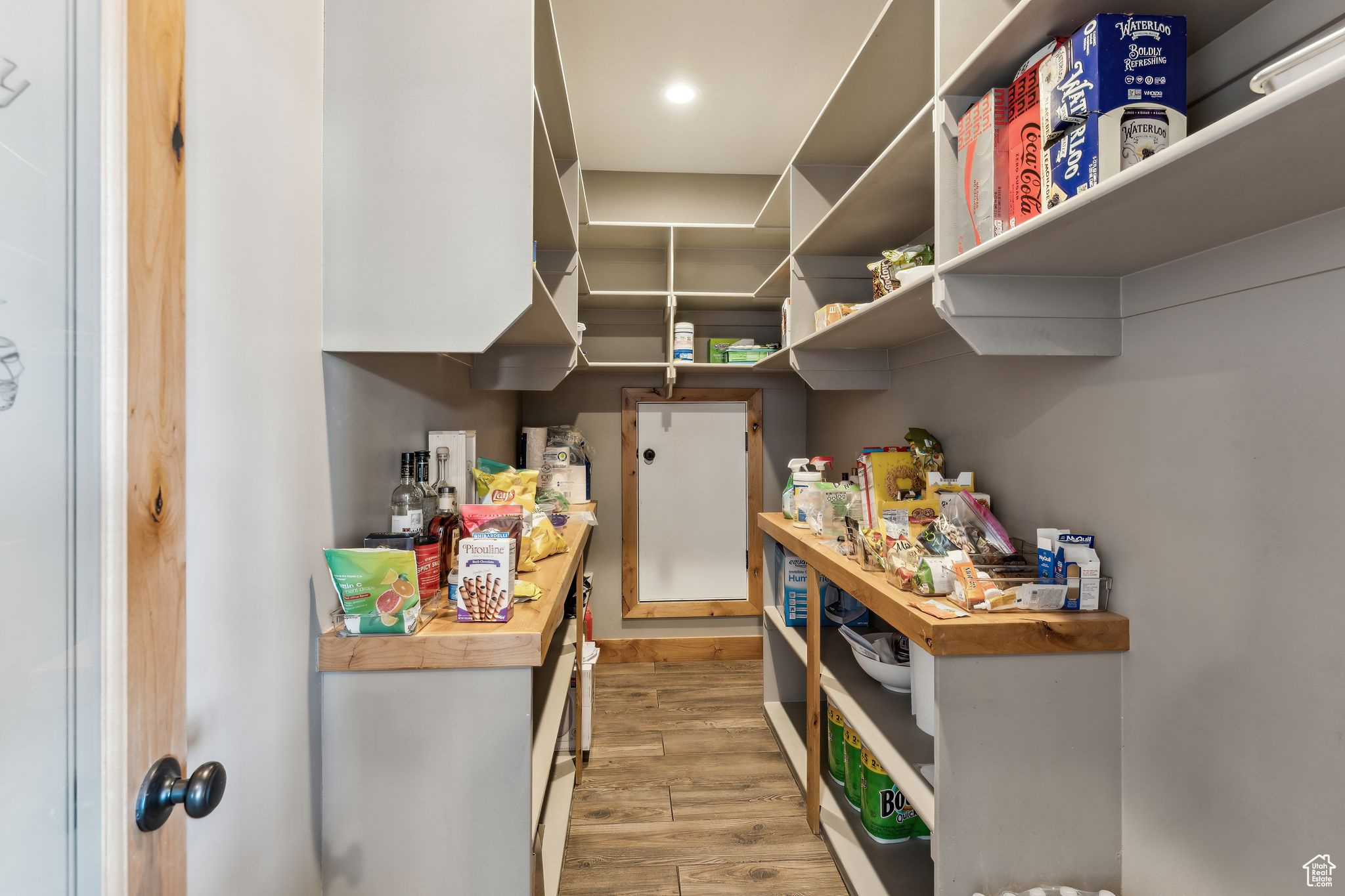 HIDDEN HOLLOW ESTATE - Residential