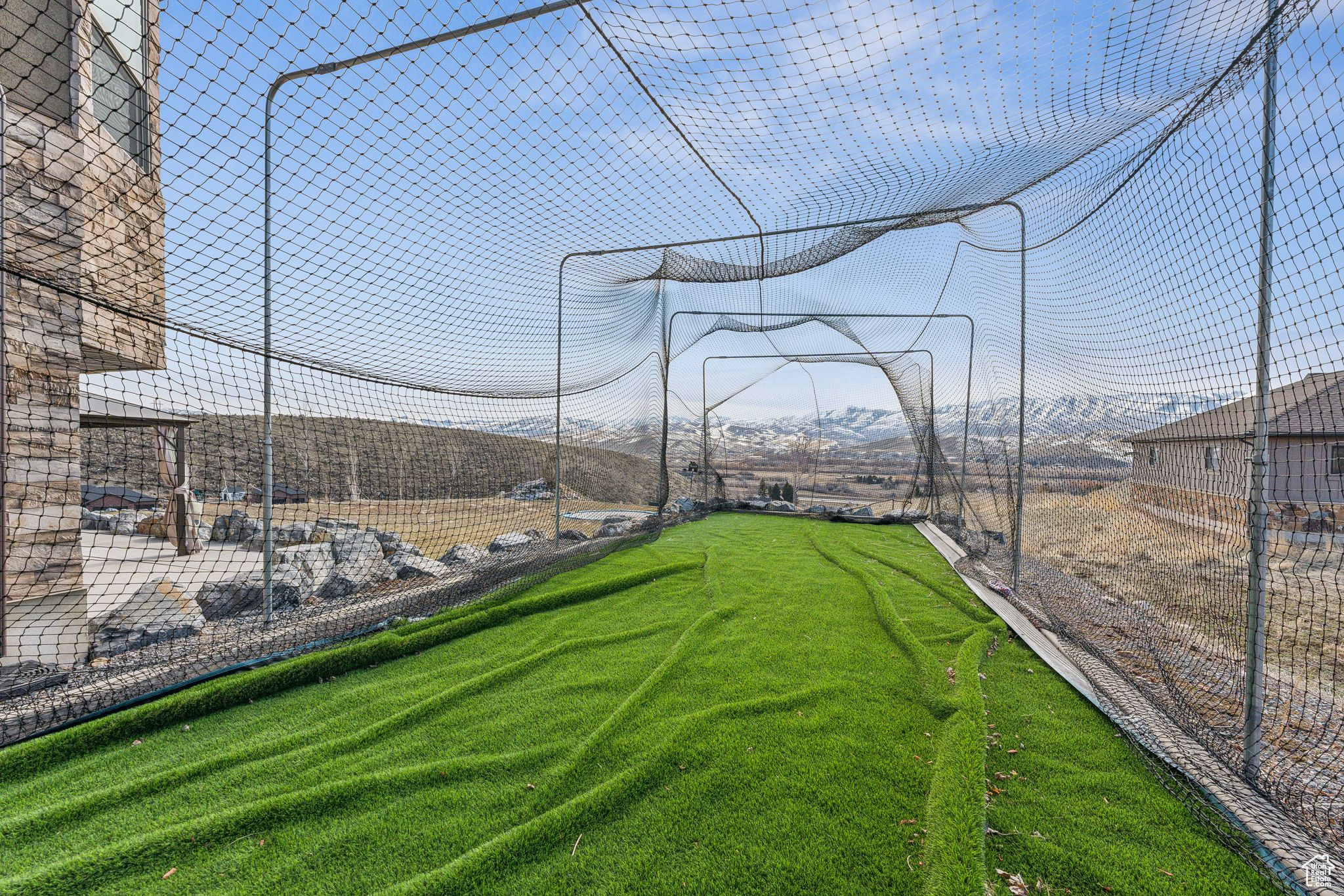 HIDDEN HOLLOW ESTATE - Residential